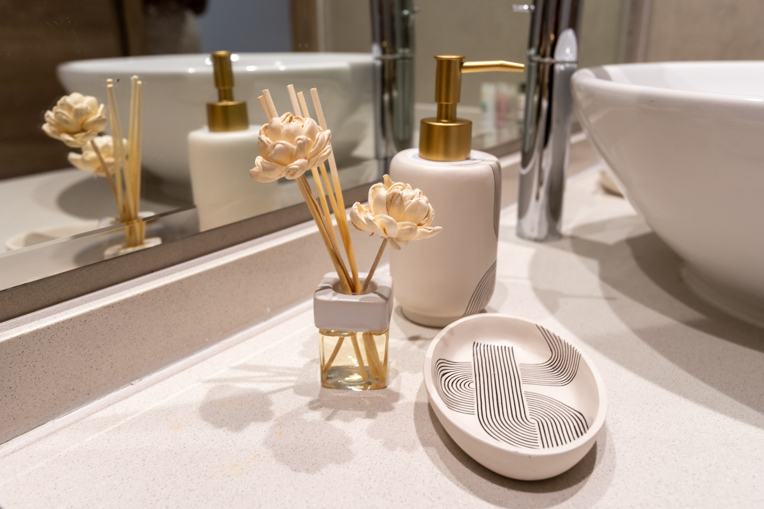 Studio One. Samy Mar Boy │Portrait, Automotive and Real Estate Photographer