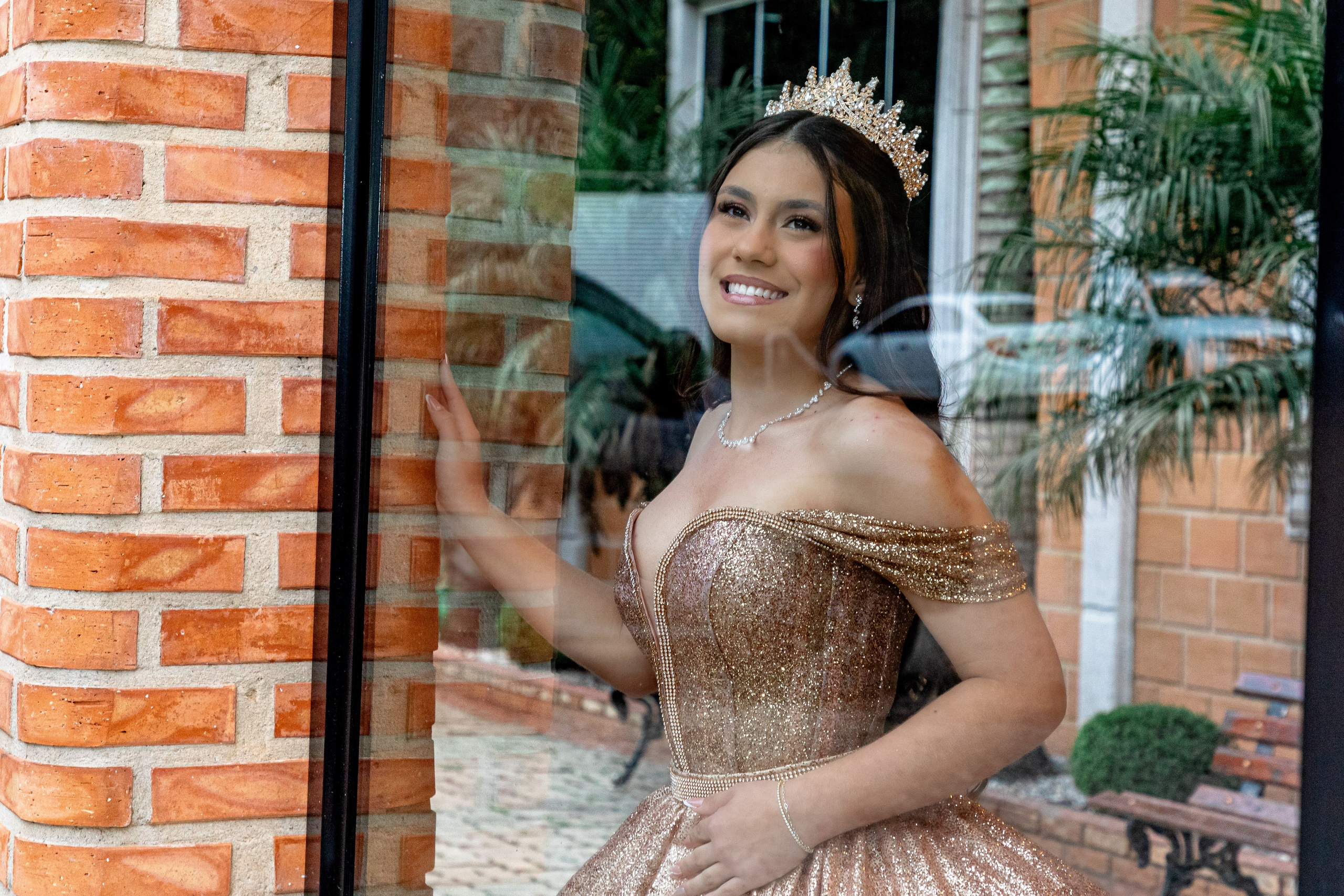 MYRELLA | DEBUTANTE