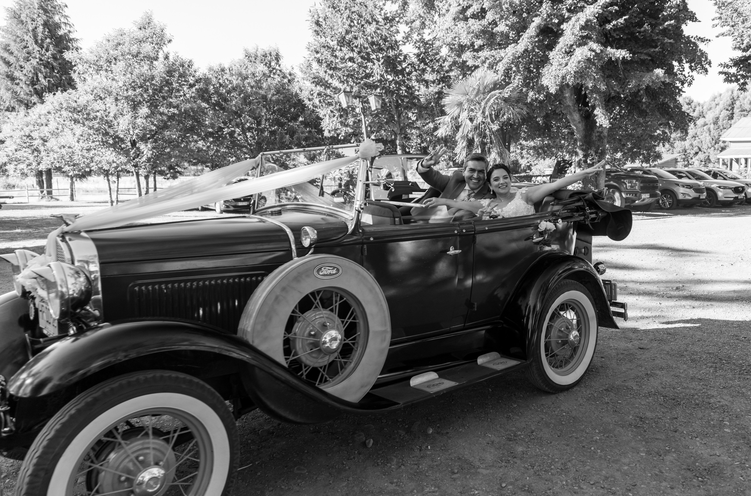 Katherin y Daniel. Dinka & Emilio - El arte de preservar lo que no se repite