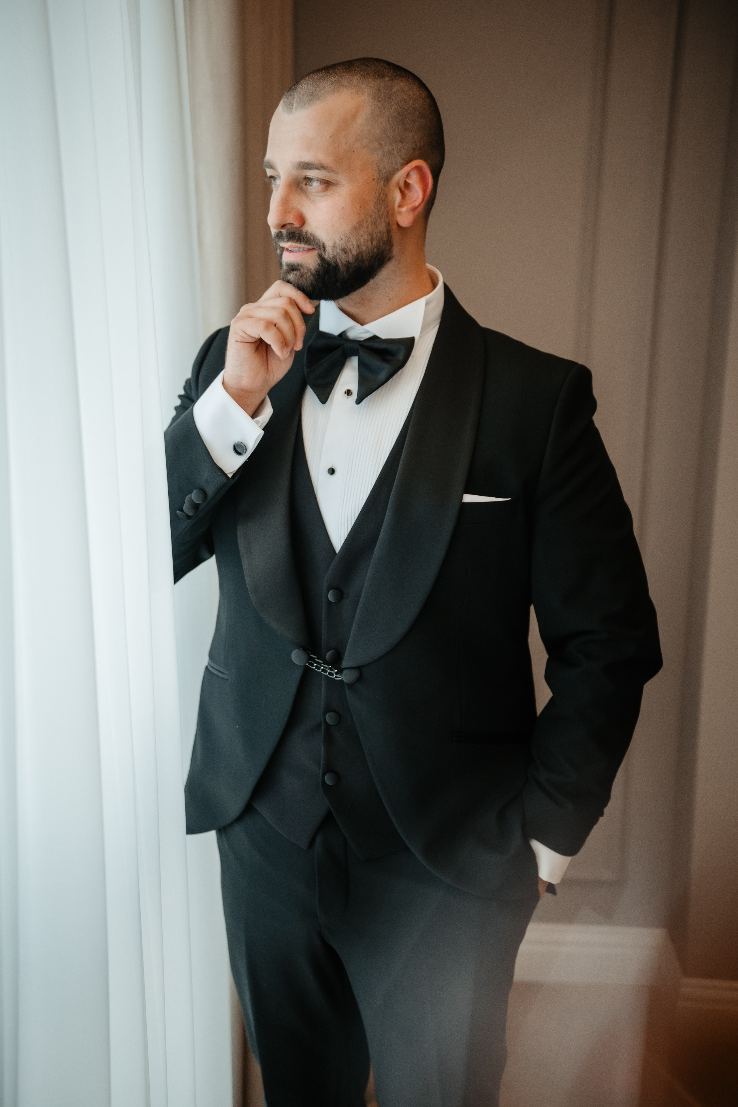 🤎 G a b r i e l a & D a n i e l - Wedding Day Preview. Wedding & Family Photographer