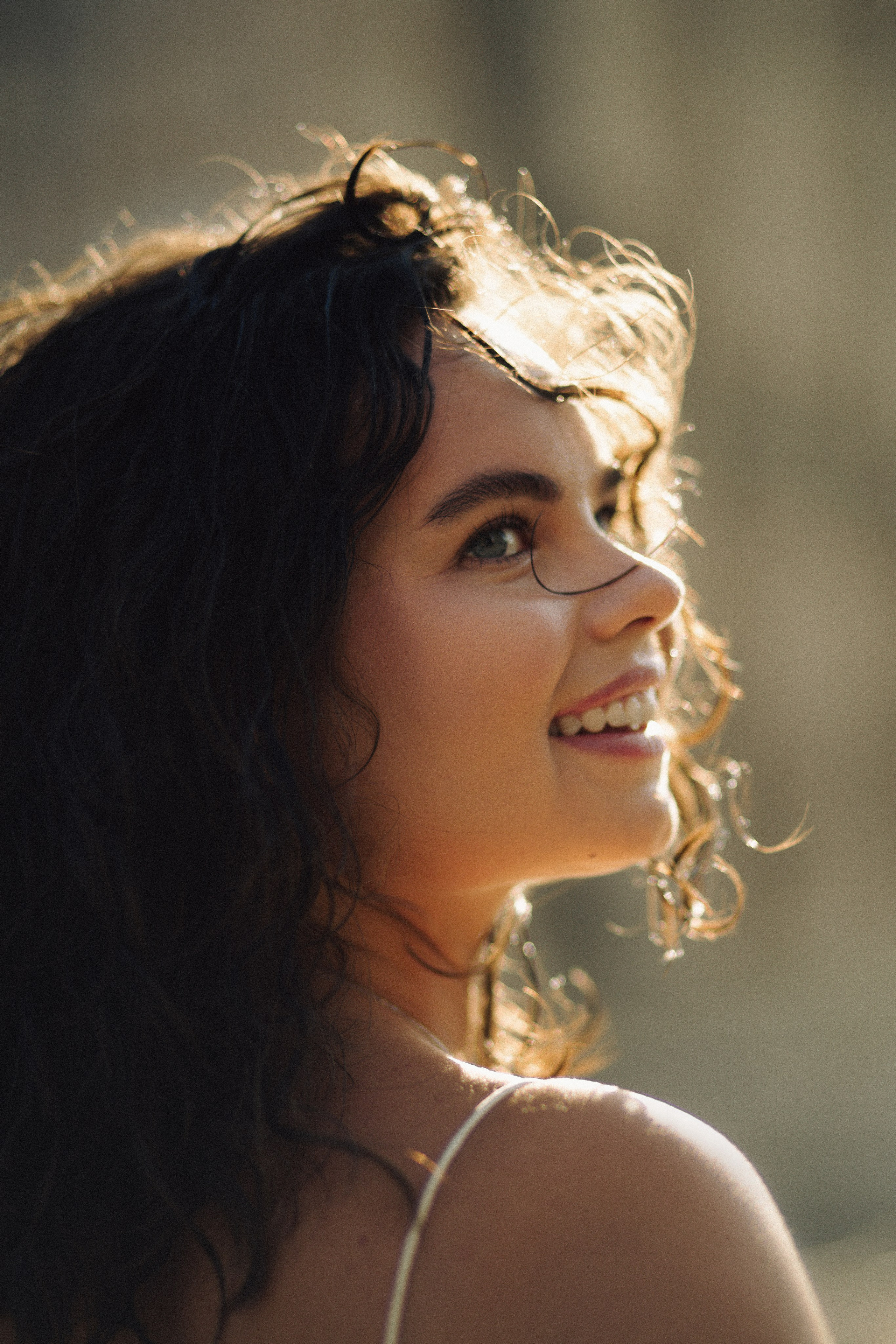 Morning light bridal inspired love story in Milan