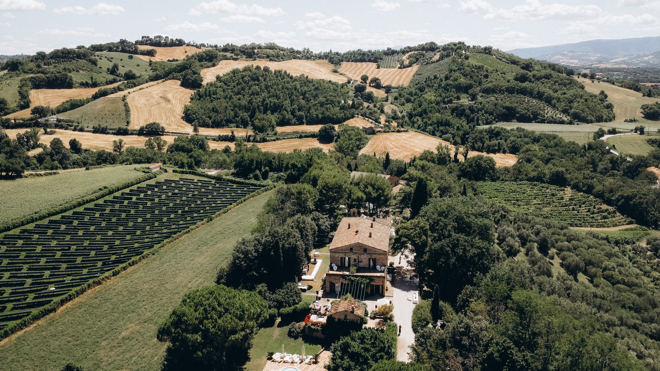 SARAH AND DEAN _VILLA TAMBOLINA. PHOTOGRAPHER IN ITALY