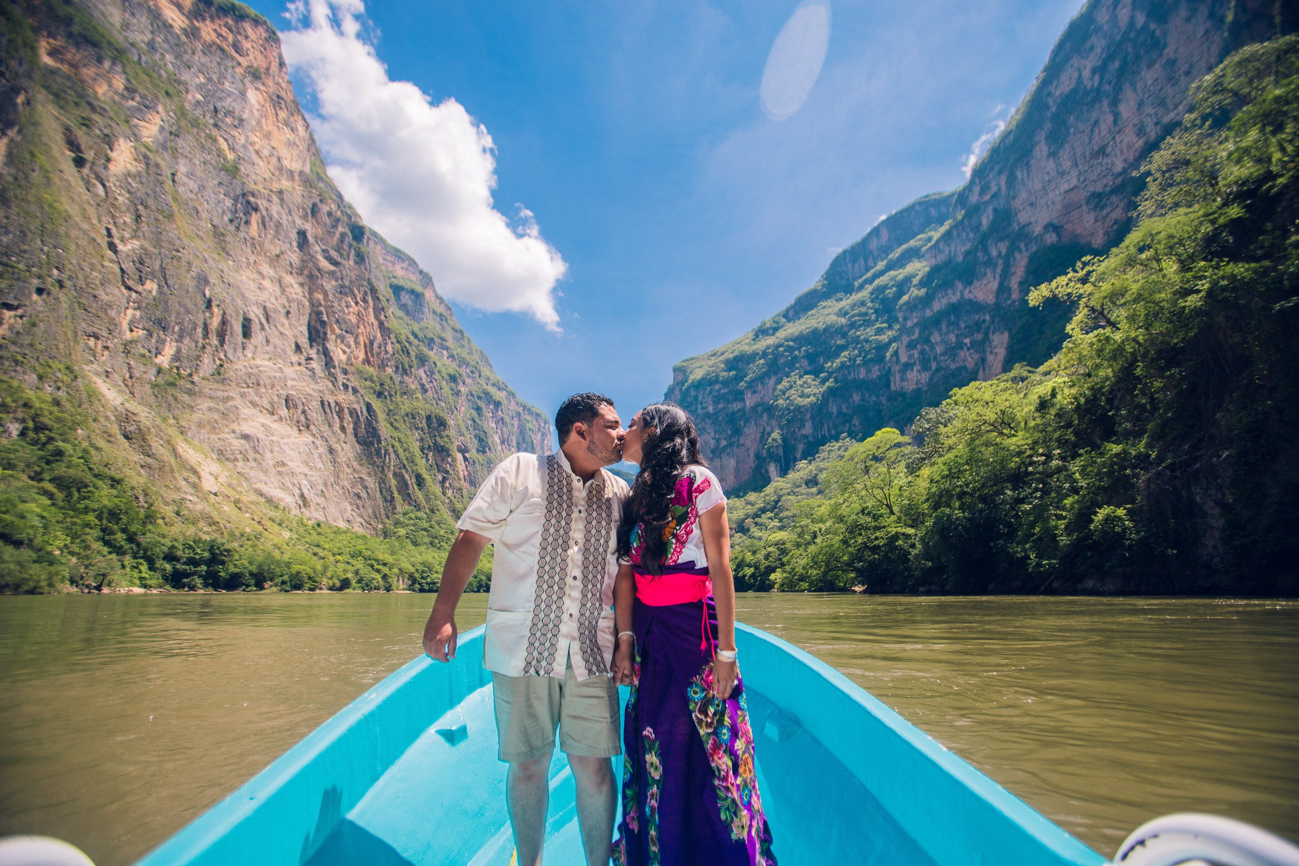 Chiapas, Palenque, Lagos de Montebello, San Cristobal de las Casas Save The Date Brenda y Leonel. Estudio de fotografia en Tijuana