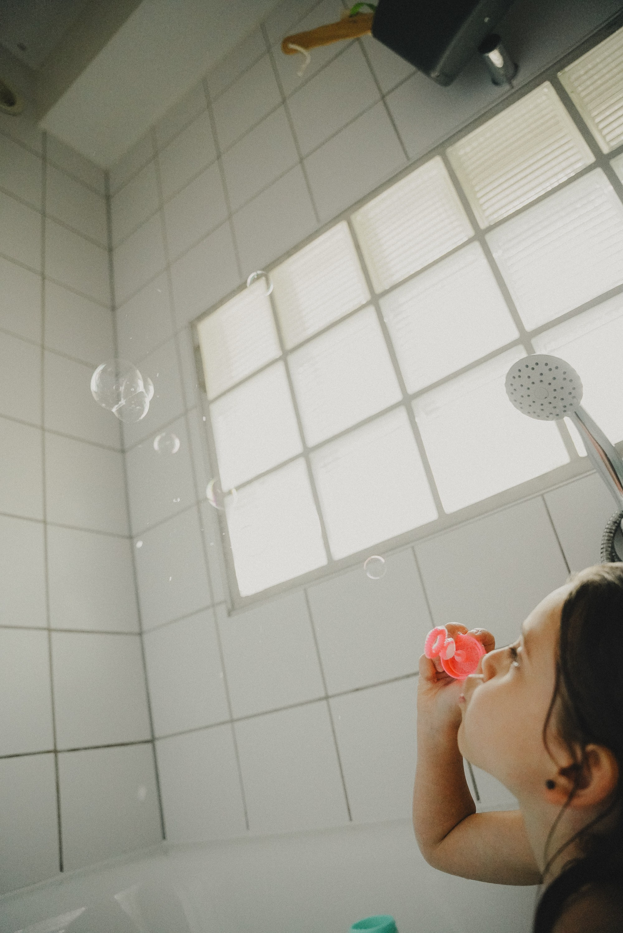 RITRATTO | LIFESTYLE | REPORTAGE. Svitlana Miahka fotografa a Genova