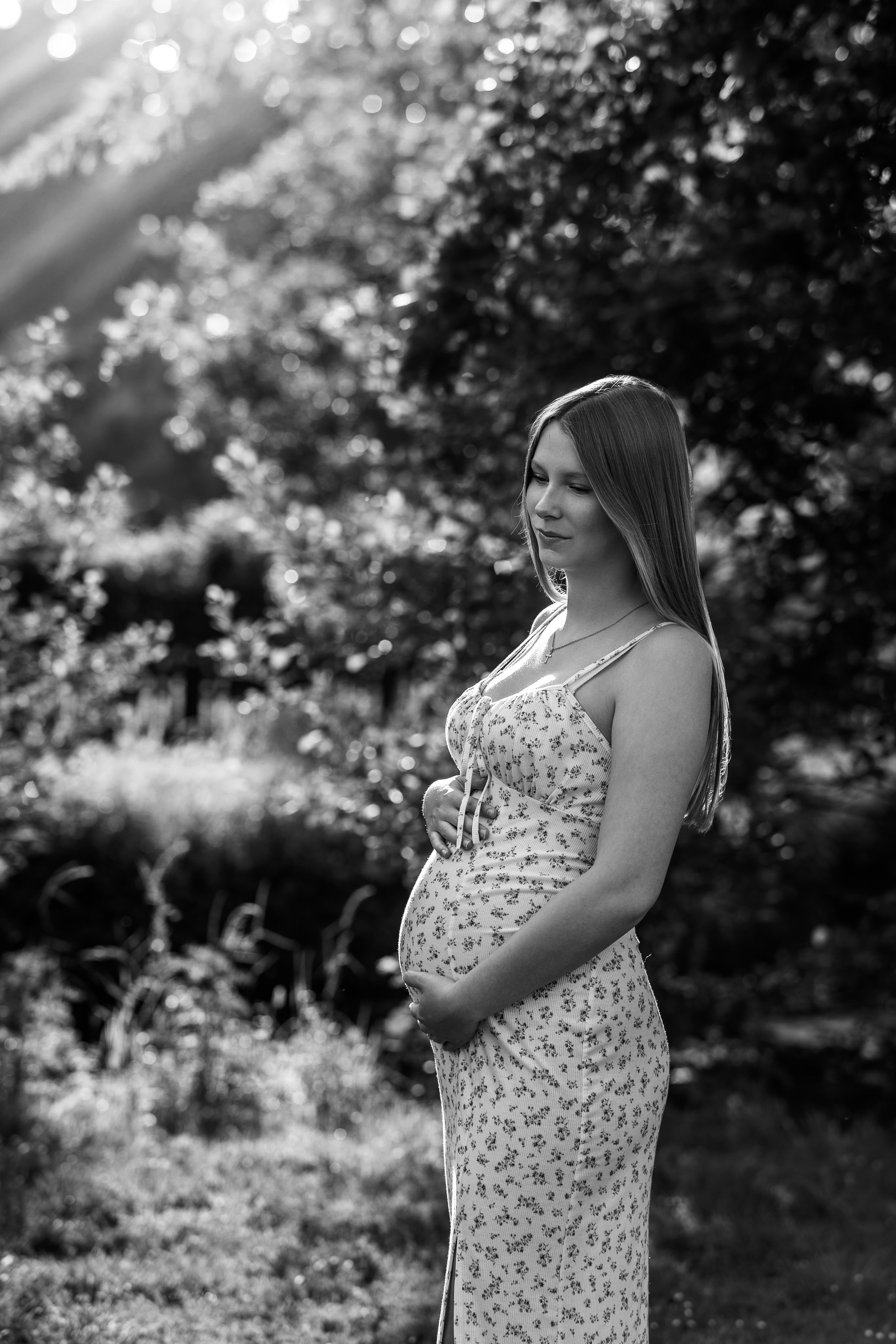 Babybauch Shooting in der Narur Bielefeld