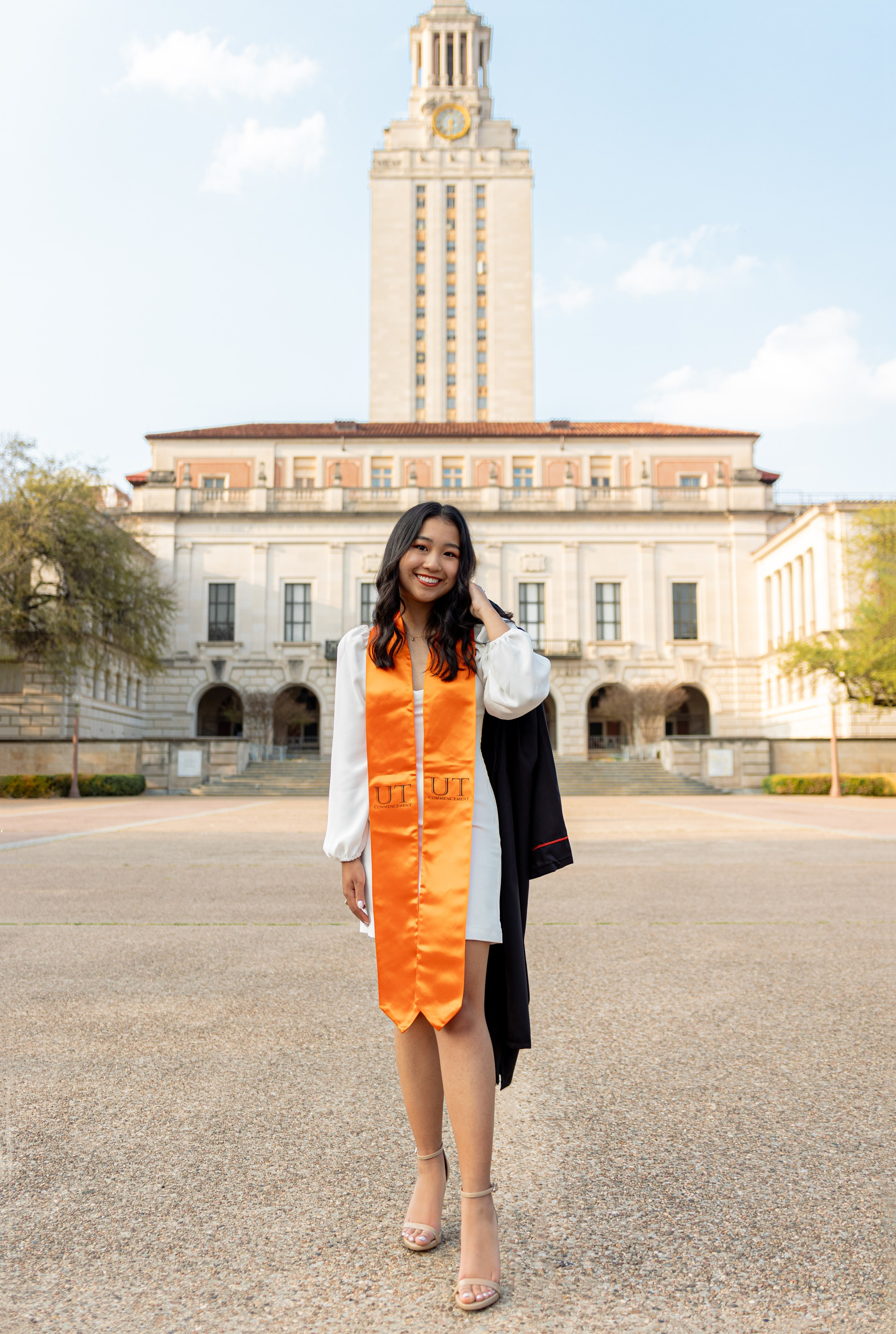Chanmye’s senior photoshoot at the University of Texas in Austin
