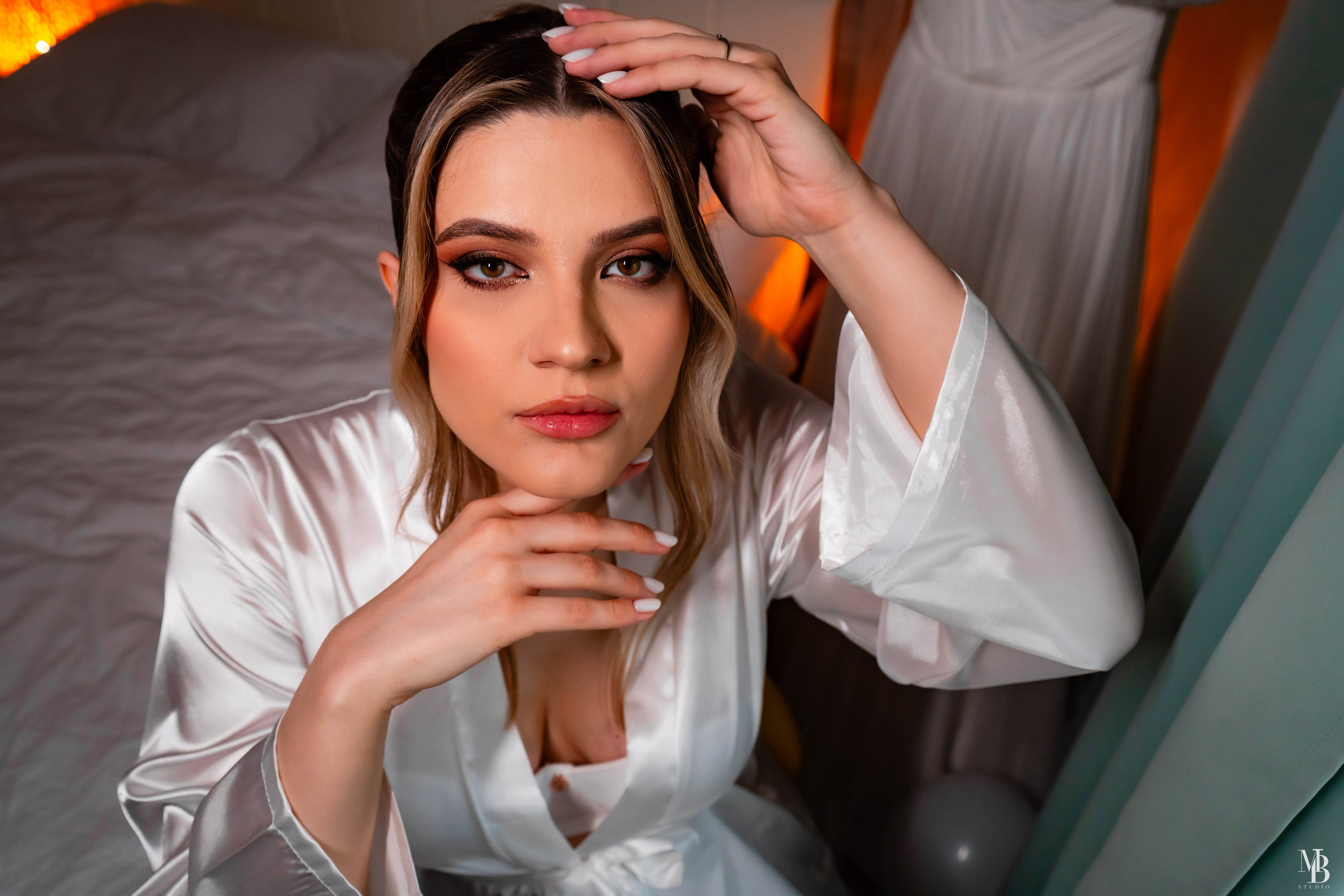 Constantin și Cătălina. MBT STUDIO