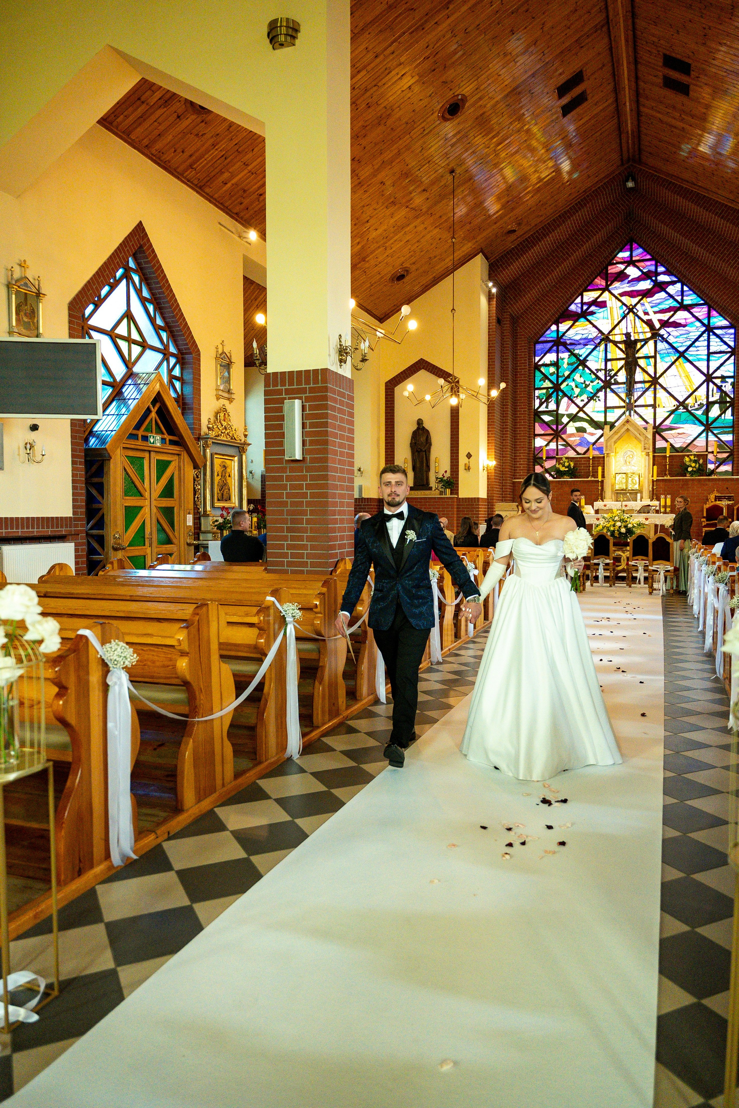 E&N: Zamek w Rzucewie. SL Wedding Photo — Editorial, Elegant & Timeless Wedding Photography in Poland and Across Europe