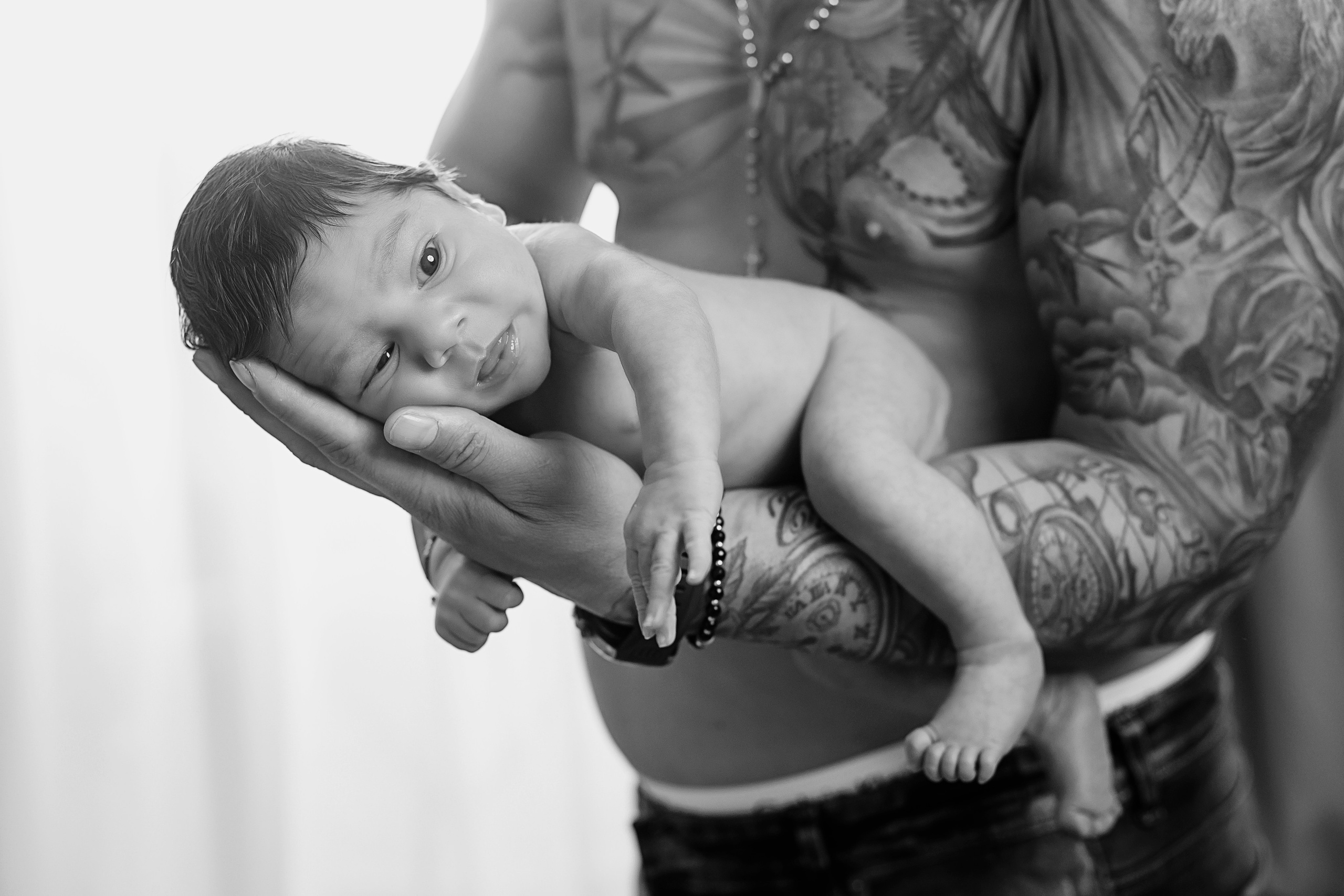 Şedinţe Newborn - Primele amintiri cu bebeluşul tău. Elena Mascan – Fotograf newborn, maternitate, portret, smash the cake & branding personal | La Femme Studio Photograpy|Constanţa