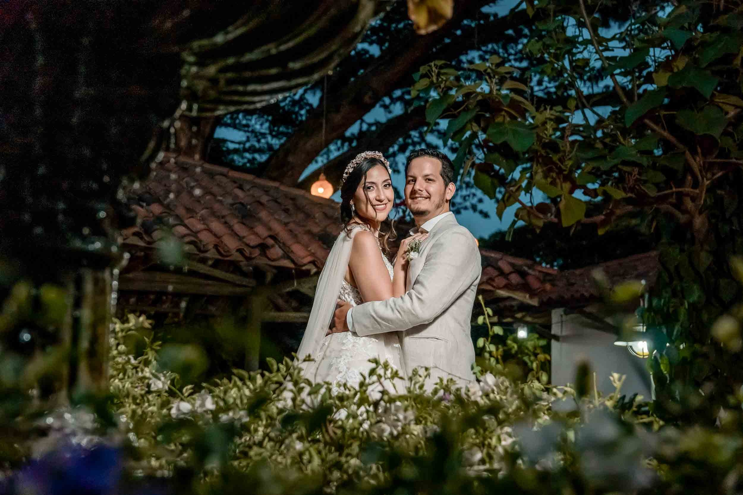 Boda en Cali. Hacienda Entre Rios - Daniela & Rodrigo. Karen Ortiz Photography / Fotógrafo profesional en Cali - Colombia
