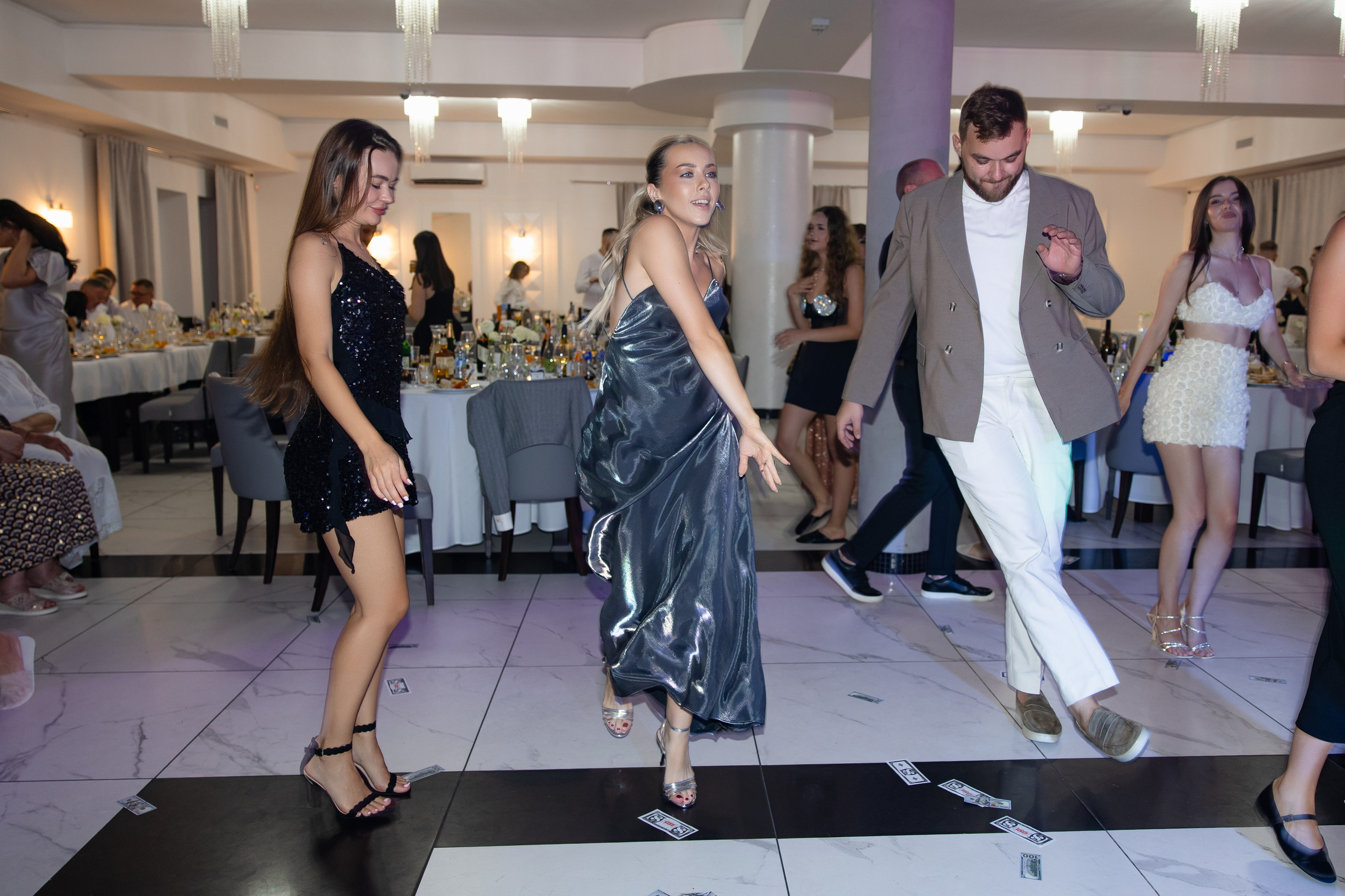 Артур + Анастасія. Весільний, сімейний фотограф Варшава