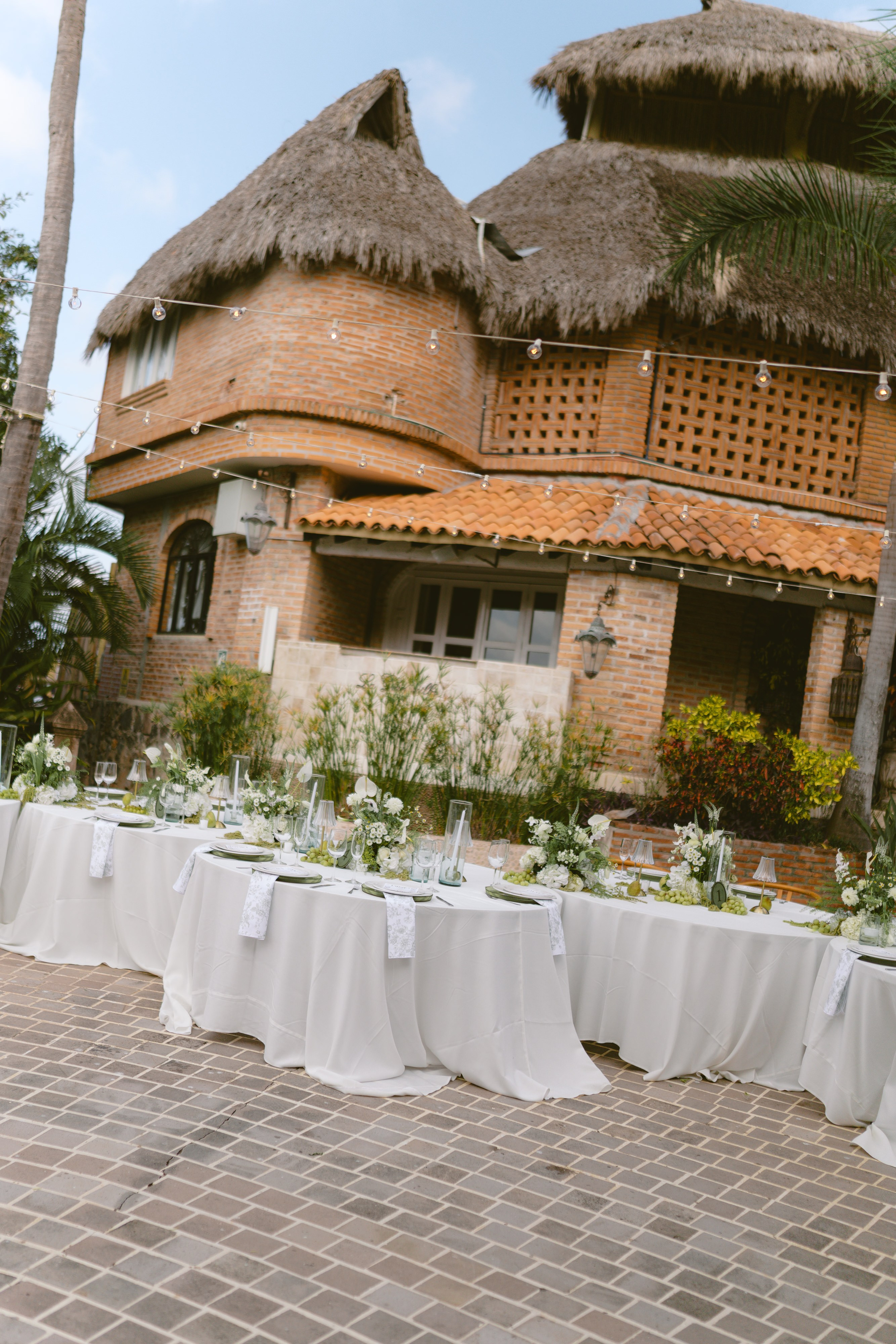 Olivia & Luke. Sayulita Wedding Photographer, Puerto Vallarta, Cabo