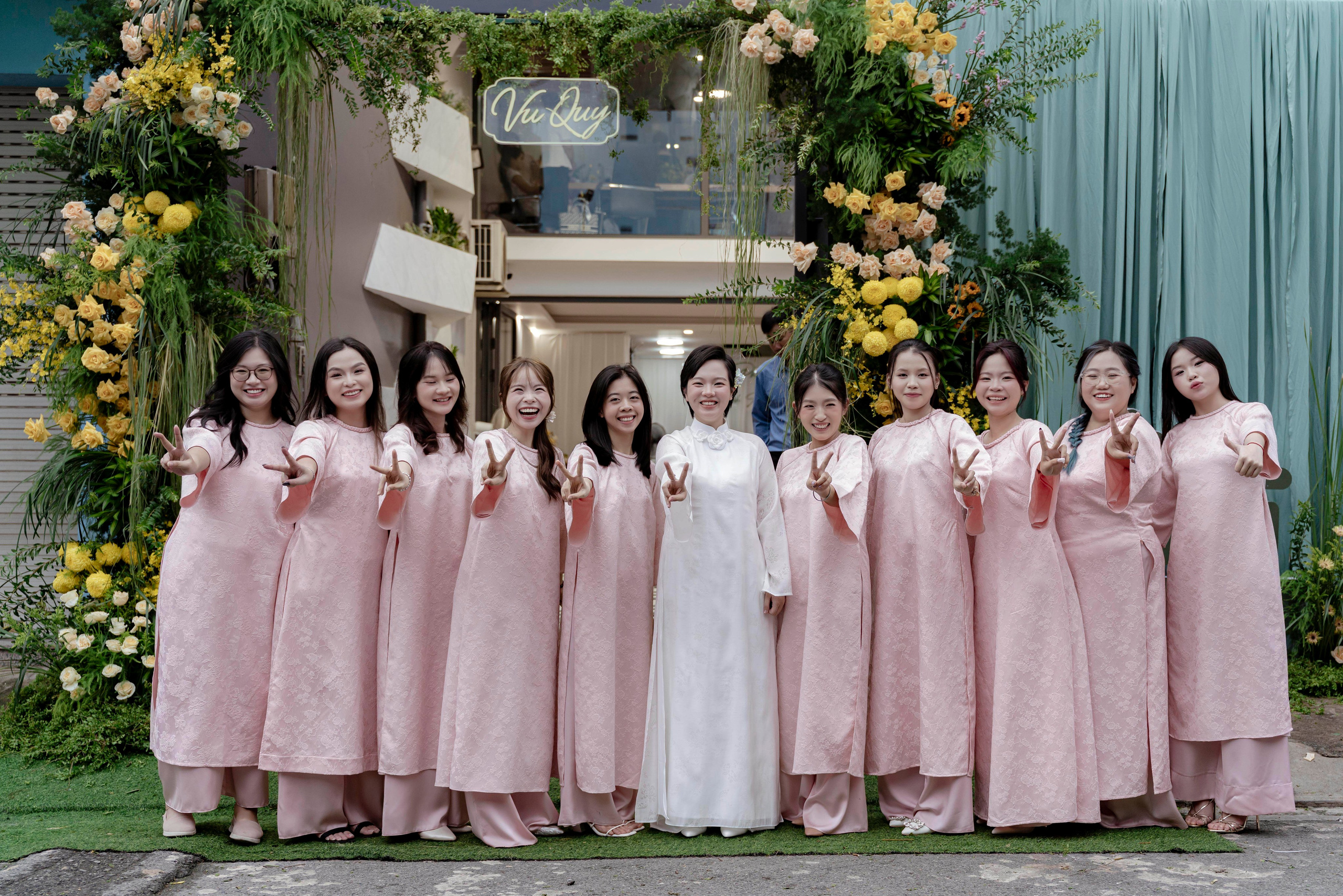 JOE & MIA. WEDDING PHOTOGRAPHER IN VIETNAM