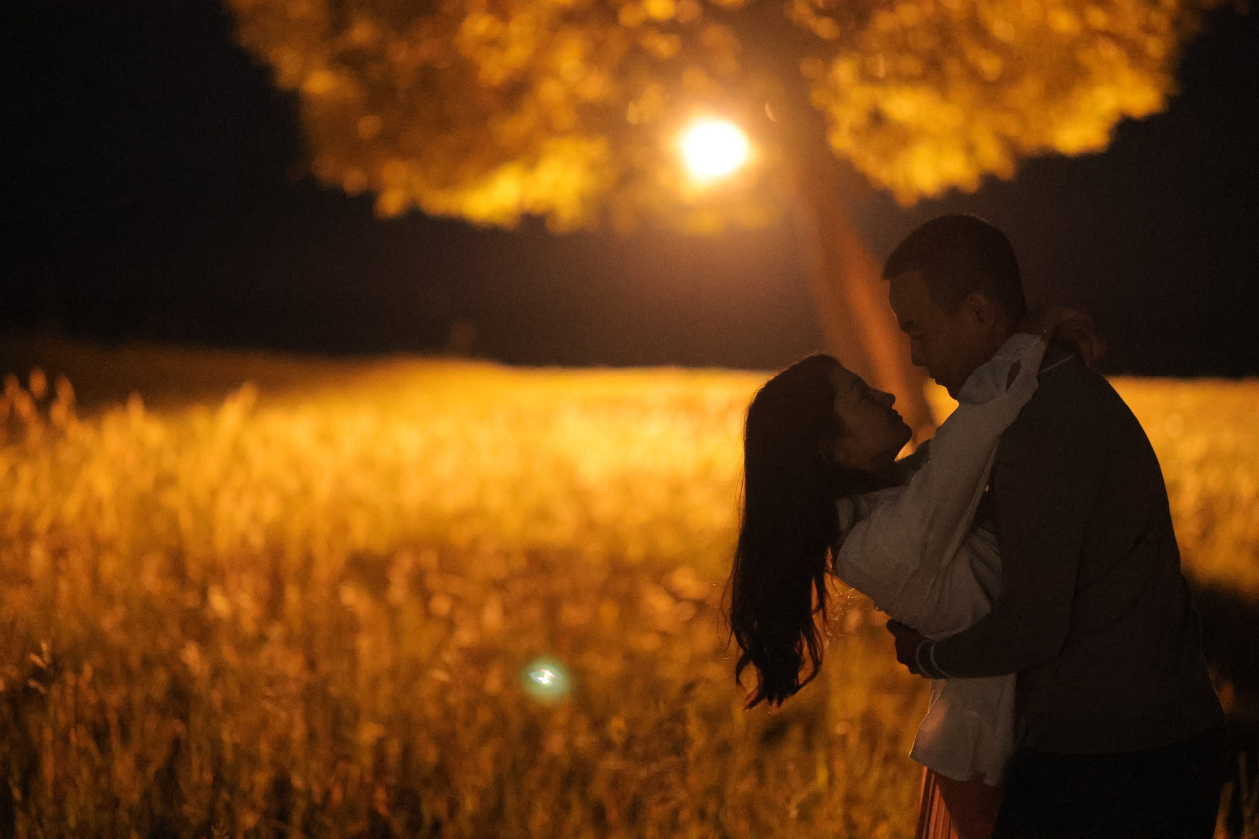 ISSIK KYL. Mandarin.photo