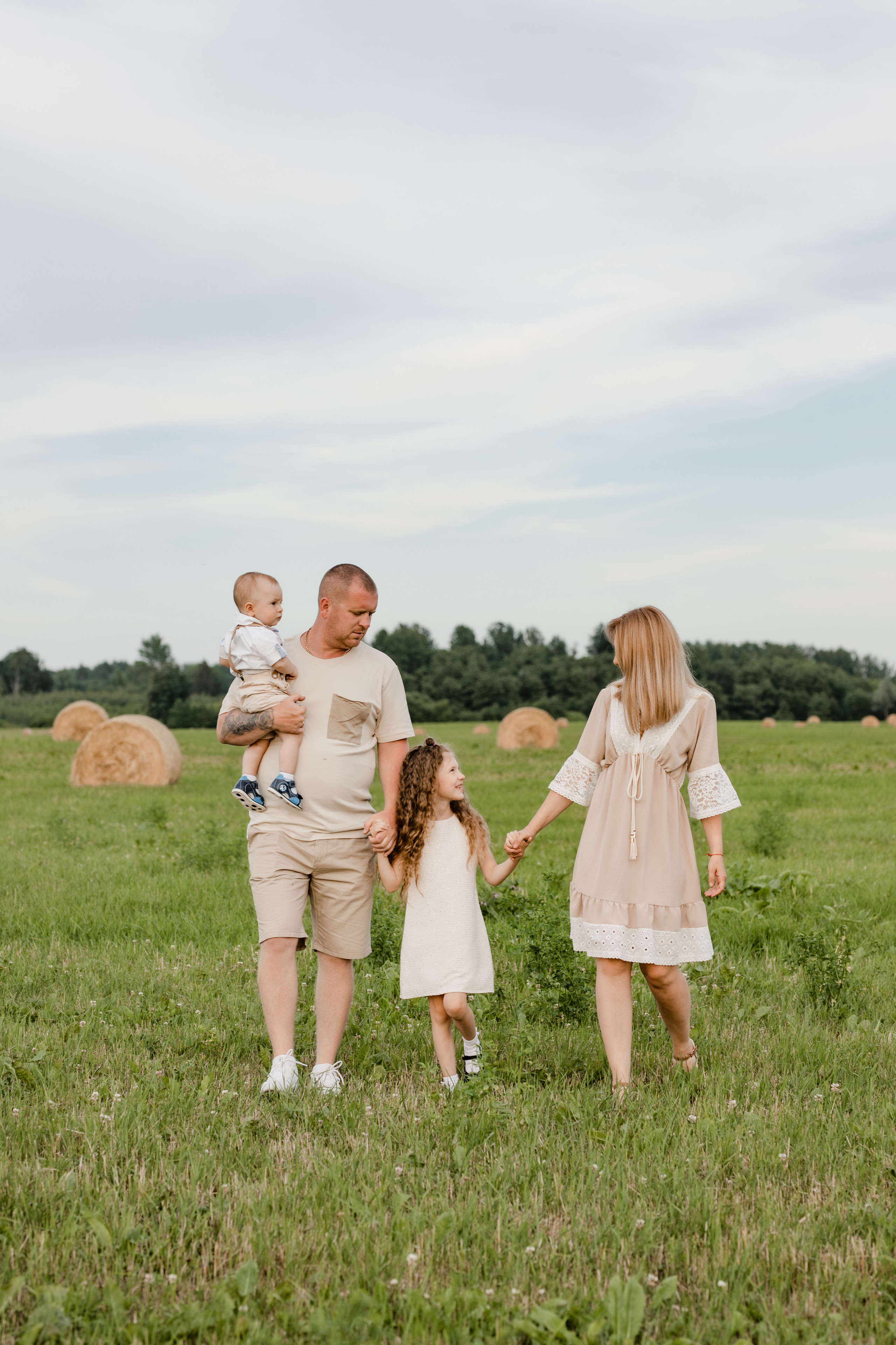 Летний, семейный вечер. Фотограф Даугавпилс/Рига Виктория Нитиша