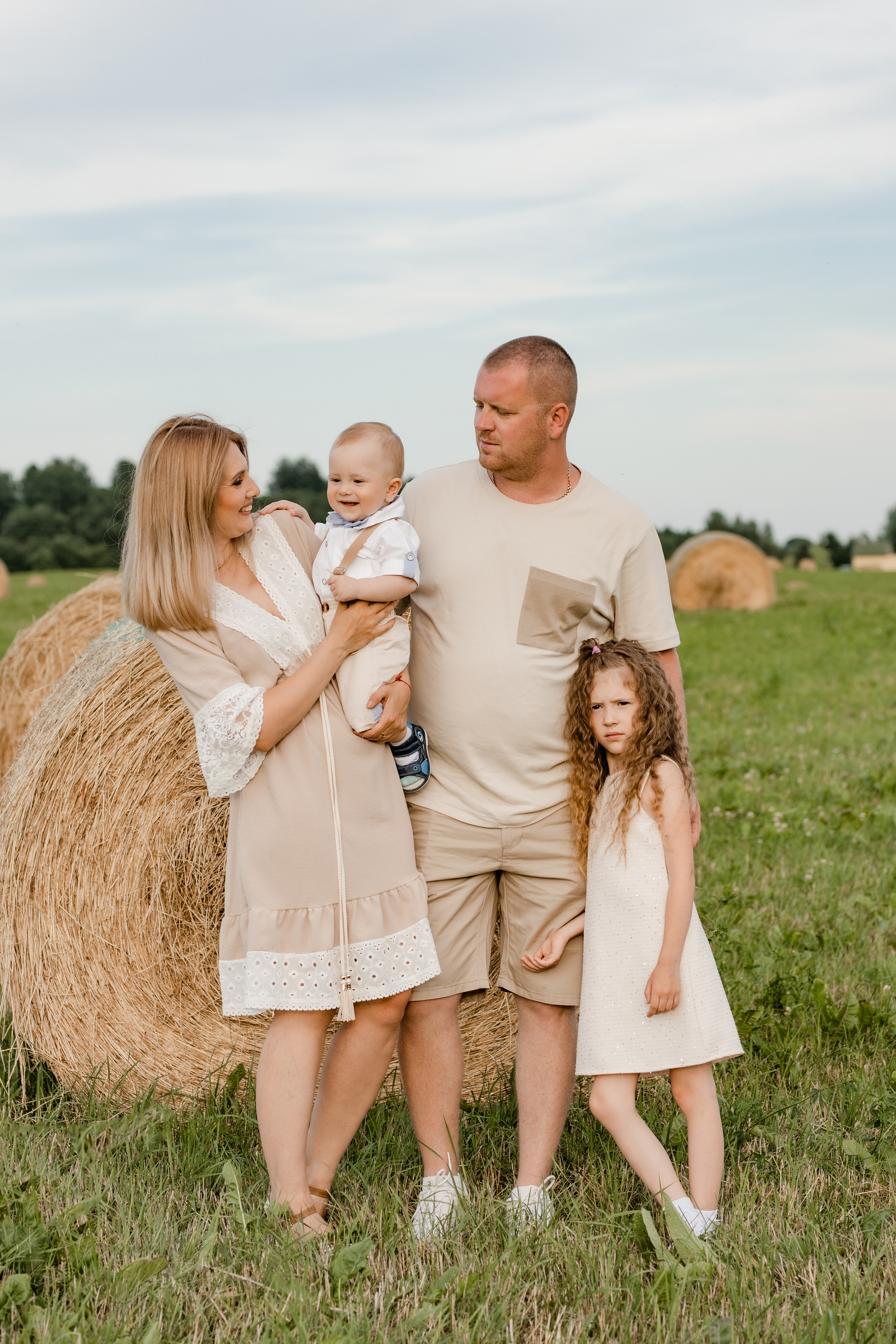 Летний, семейный вечер. Фотограф Даугавпилс/Рига Виктория Нитиша