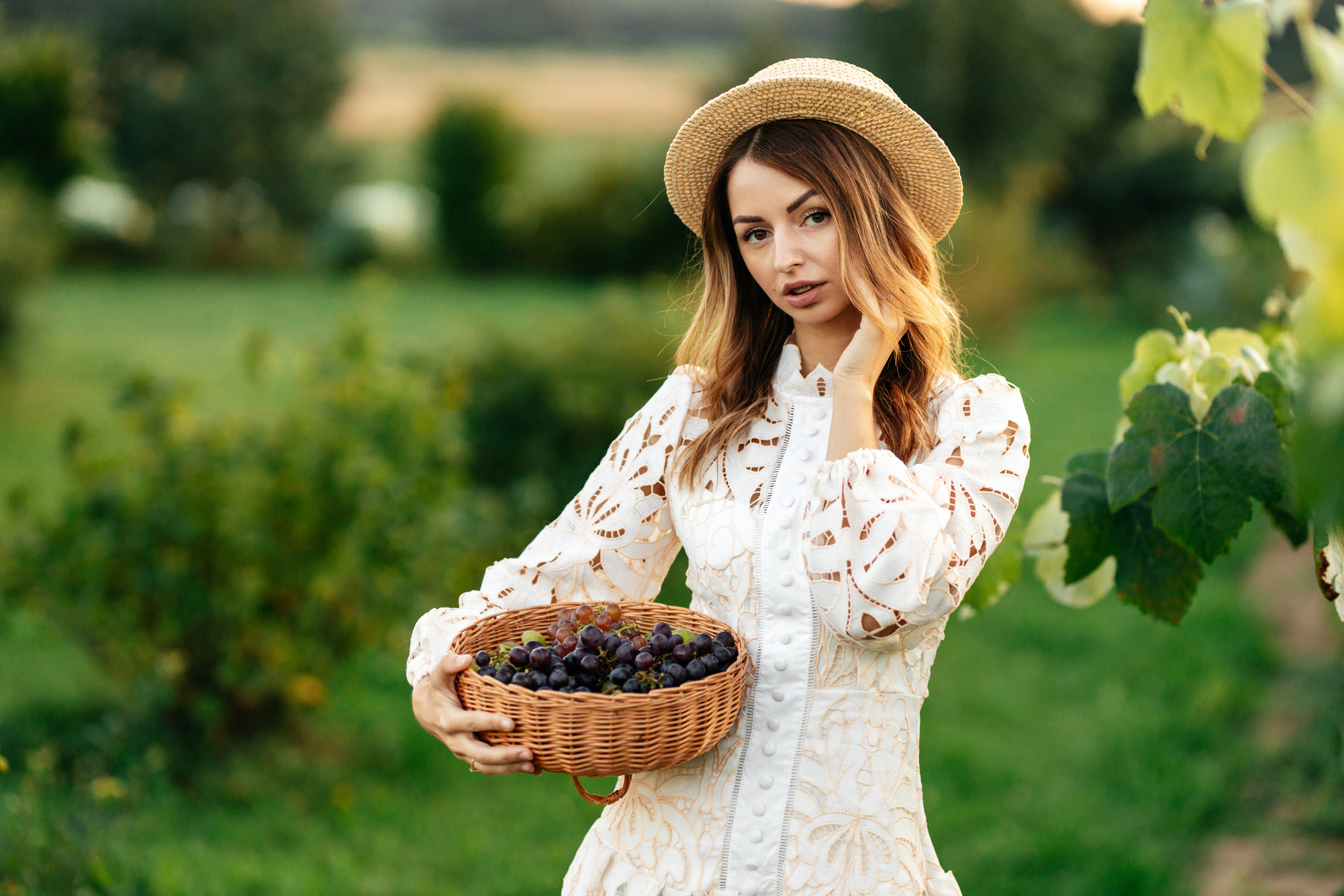 Наталья в винограднике. Фотограф Даугавпилс/Рига Виктория Нитиша