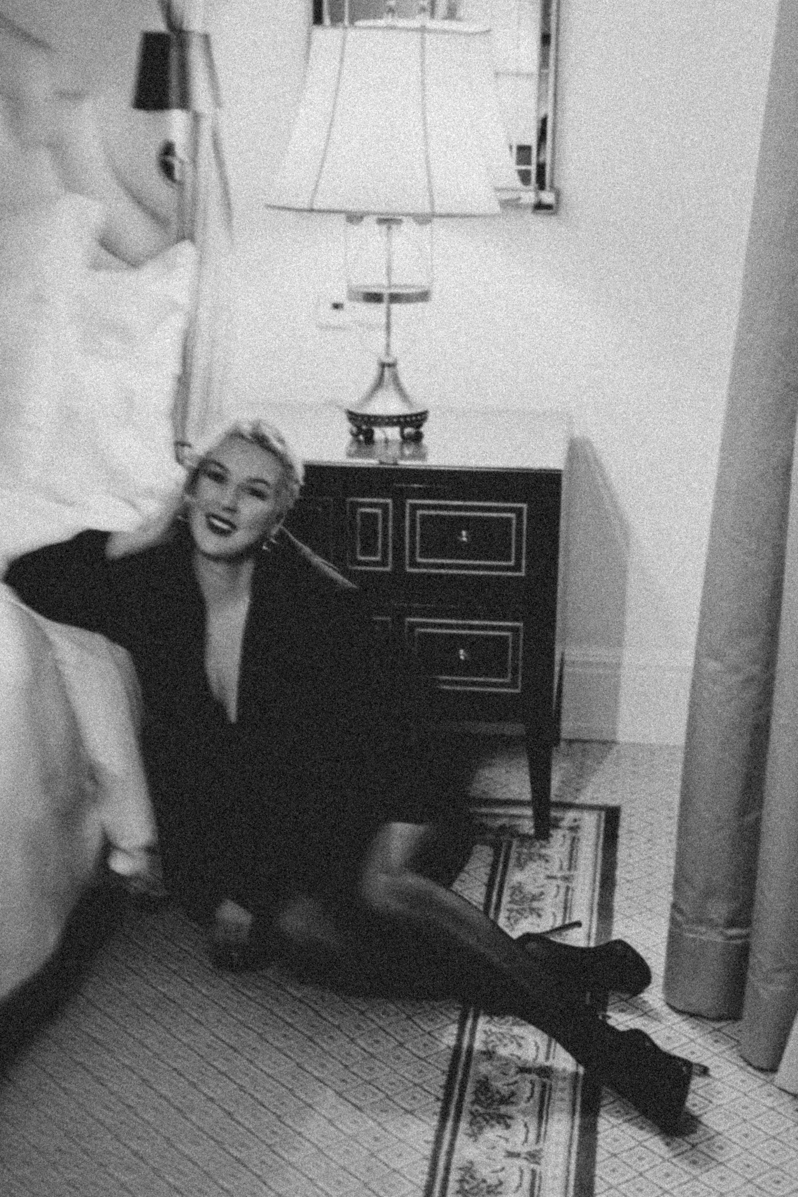 Victoria at the Four Seasons hotel. M Atelier | Art Portraits