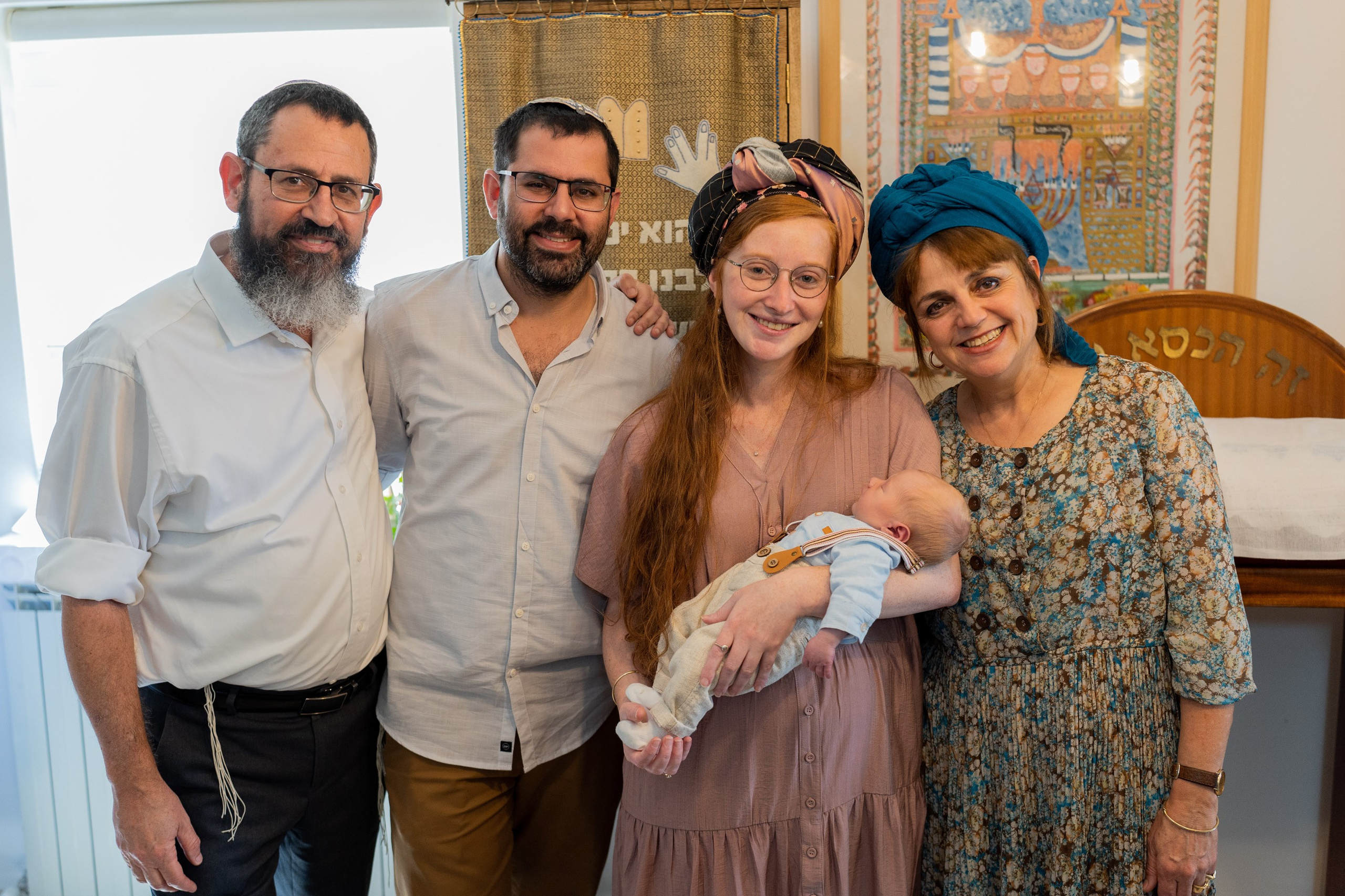 משפחת ברנד. יוסף מזרחי צילום חתונה, ברית וזוגיות. צלם מקצועי שאוהב להוציא אתכם הכי יפים ברגעים הכי מרגשים