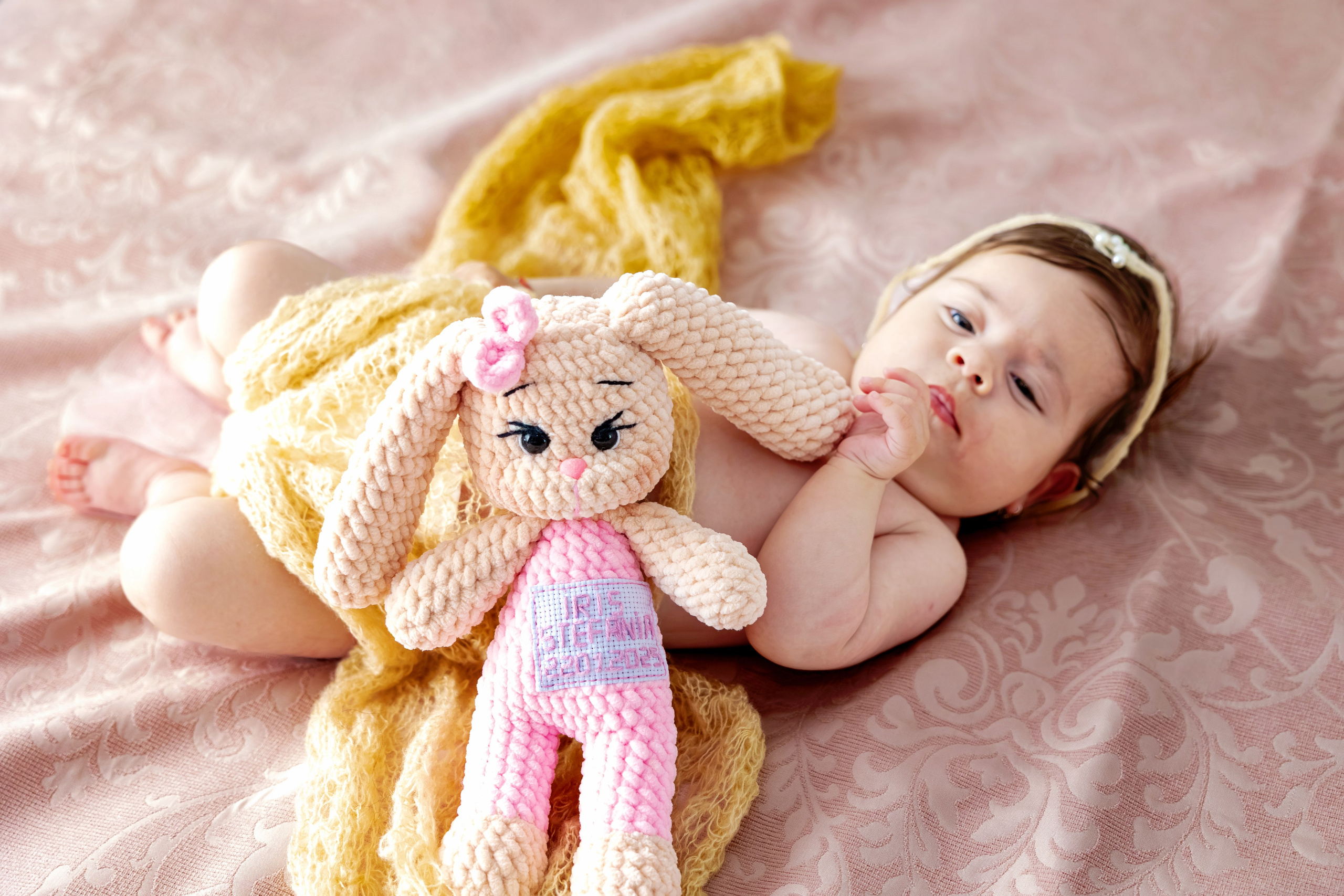 Iris Stefania. Moments By Gub