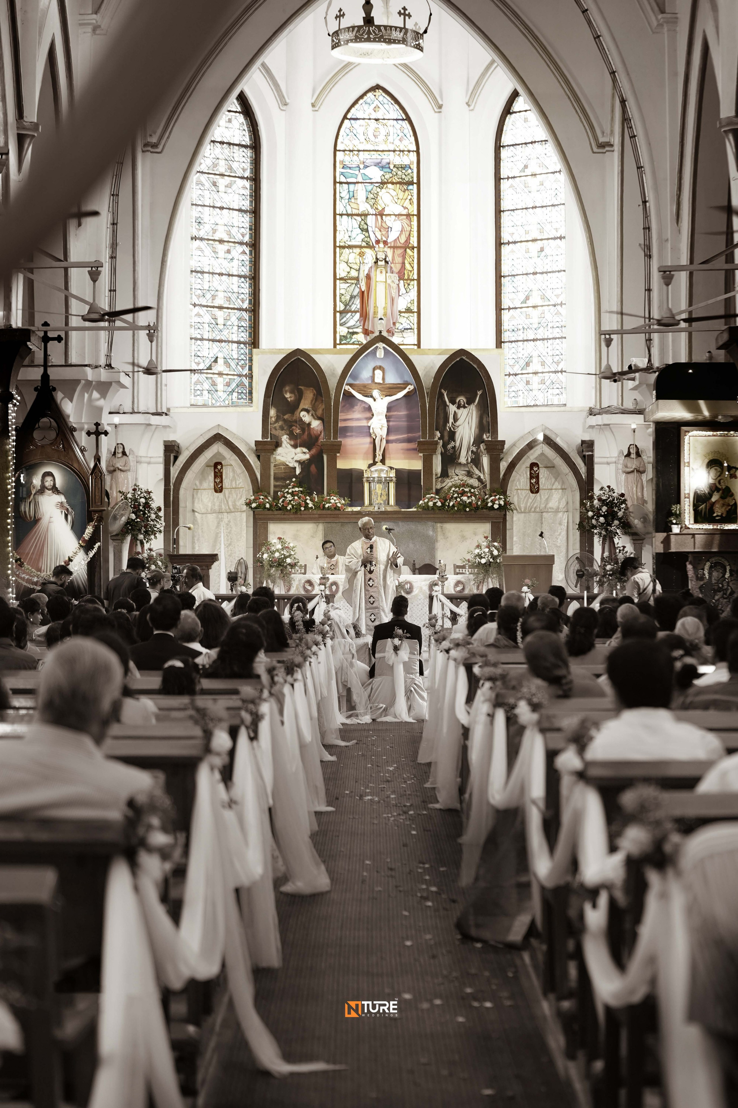 PHOTOS. NTURE WEDDING