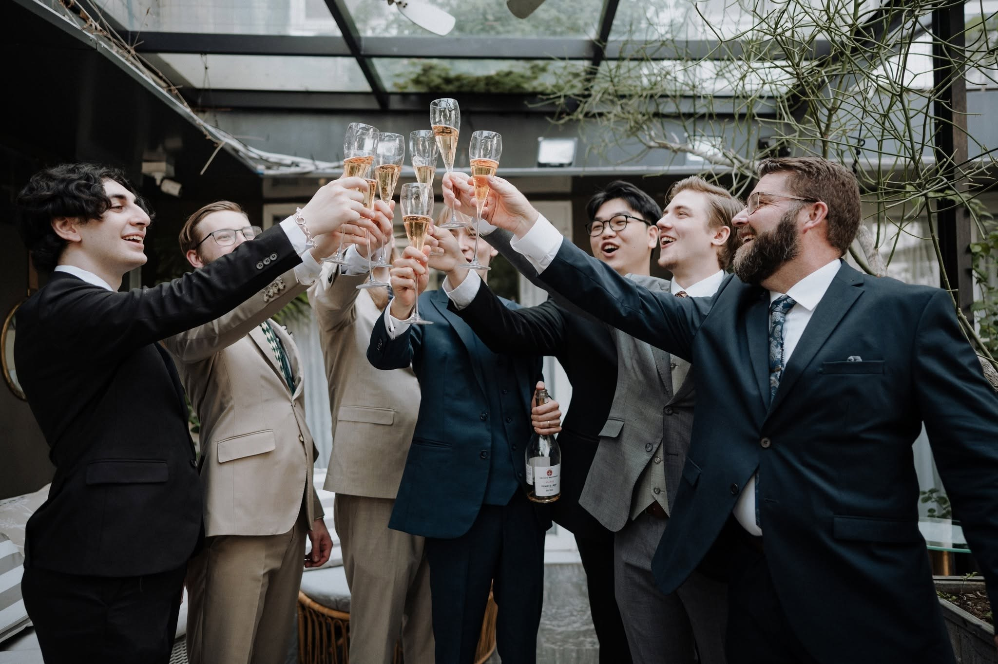𝐊𝐞𝐥𝐥𝐢𝐞 & 𝐍𝐢𝐤𝐥𝐚𝐬 / Destination Wedding. Saigon Wedding Present | Art Beyond Moments