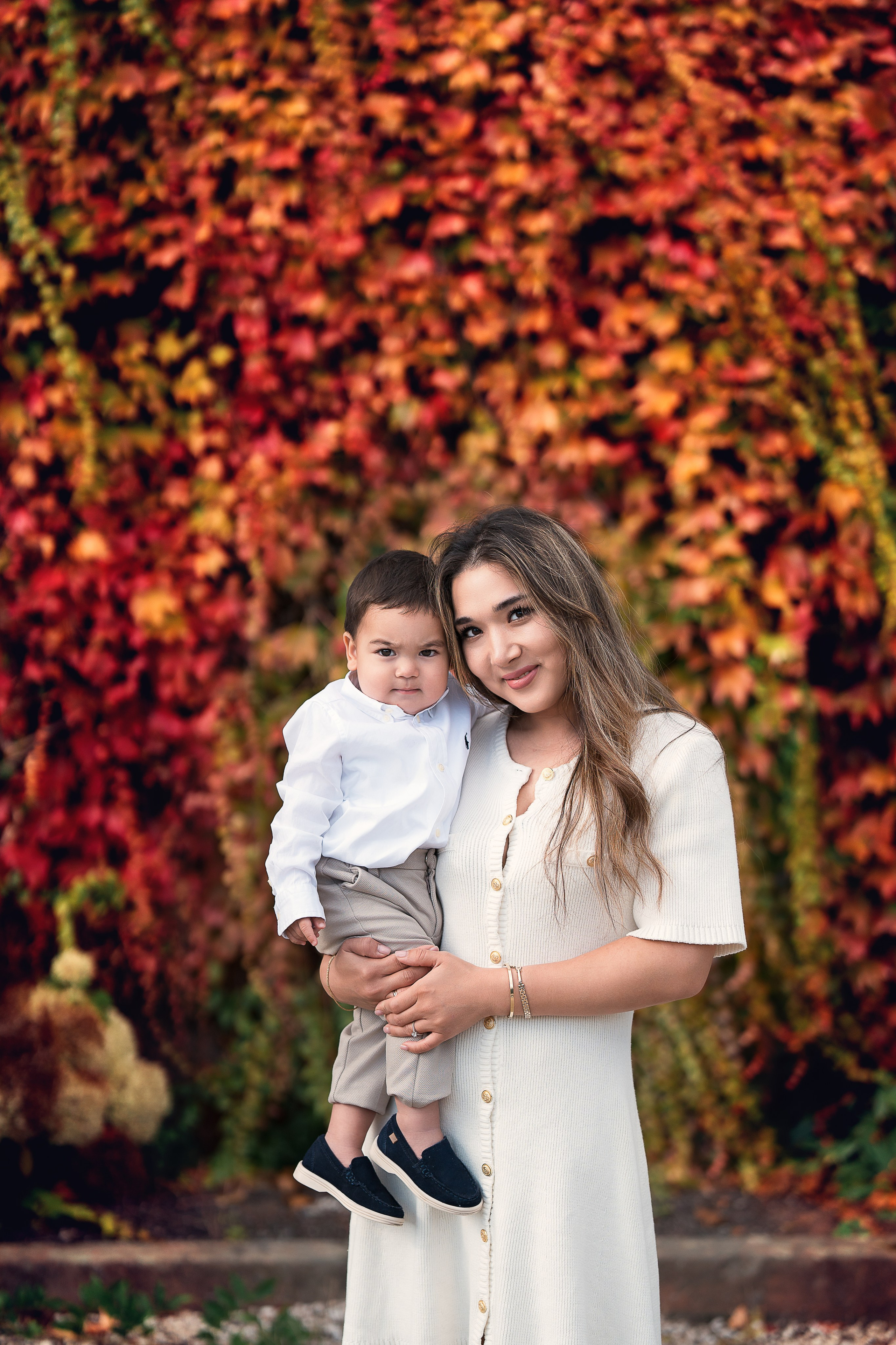 Walk in the park. Family, conceptual women portrait photograher in Geneva, Switzerland