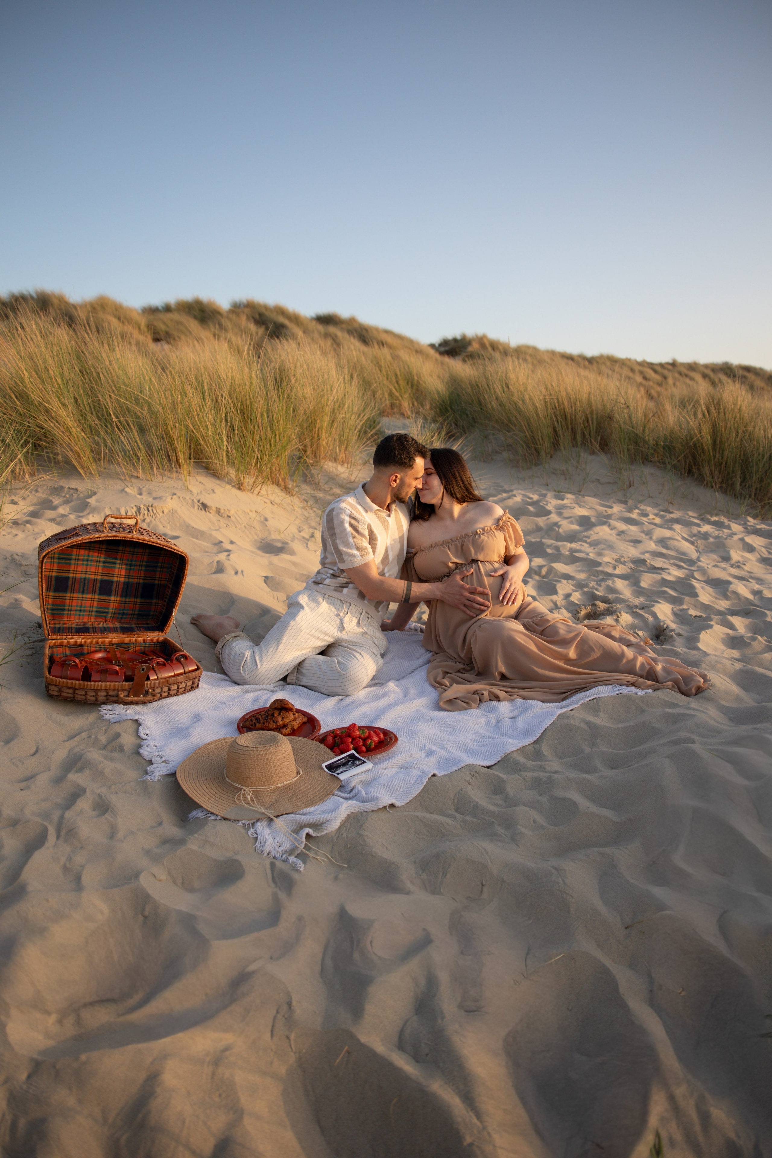 Coco & Anca. Portrait and Family Photographer in Netherlands