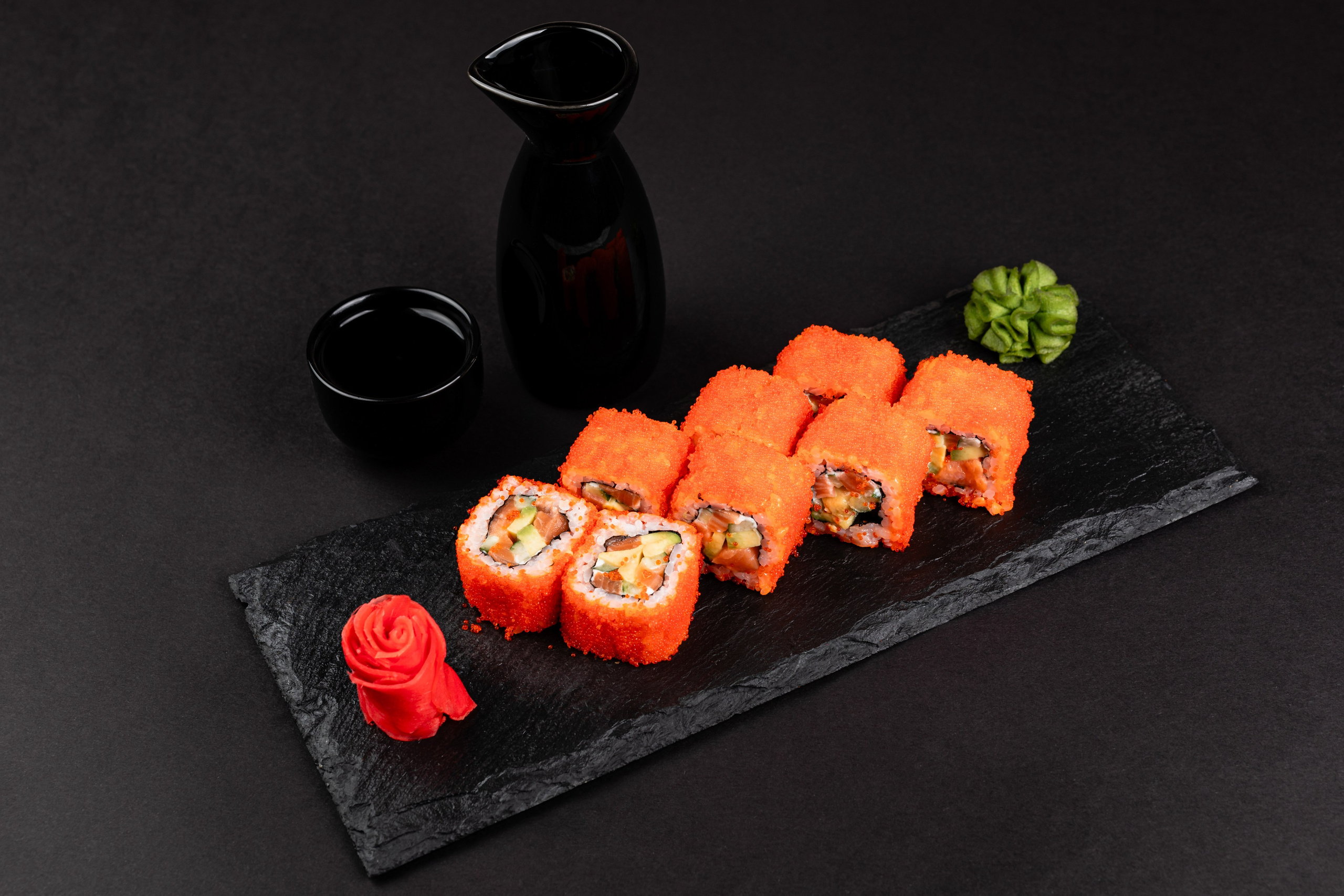 Tokyo Roll — фуд-фотосъёмка суши и роллов в Бишкеке. Фотограф в Бишкеке Оксана Шувалова