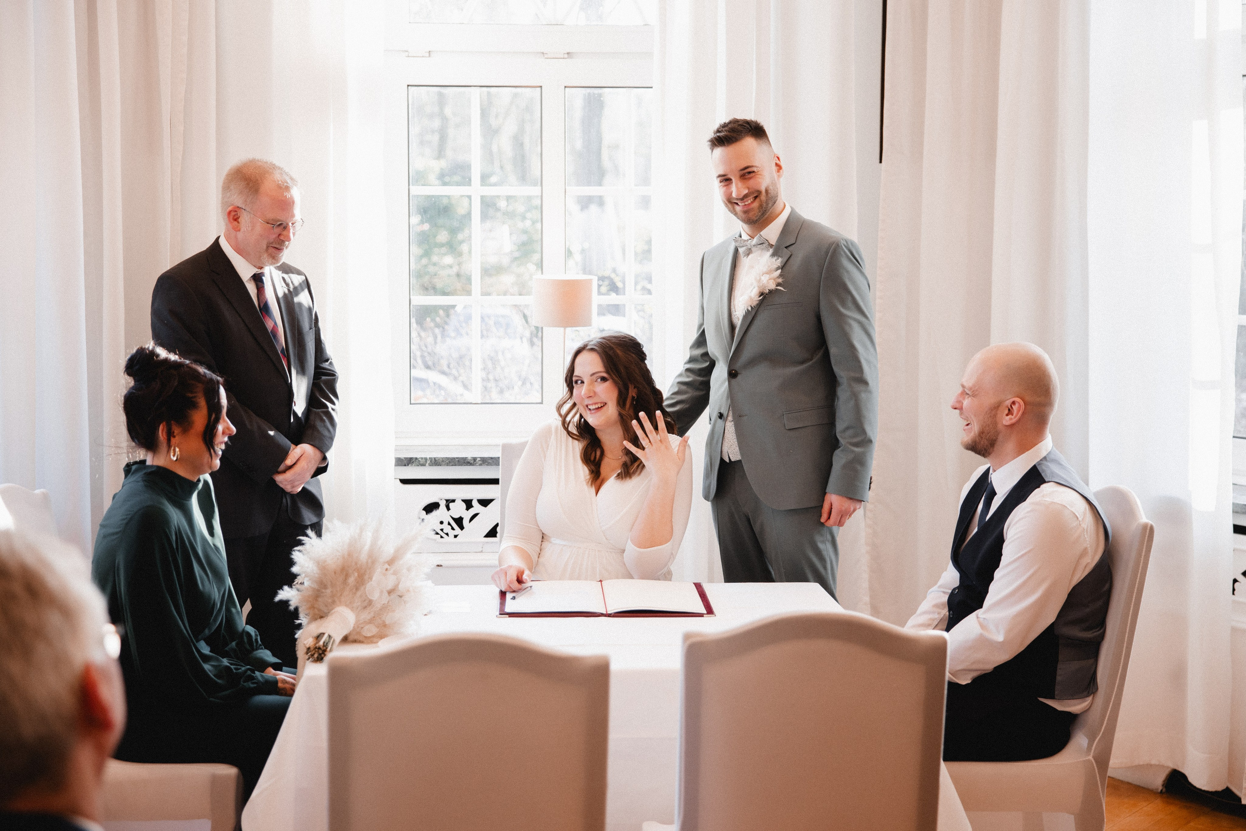 Lena & Kevin. Hochzeitsfotografie |Hochzeitsfotograf Bochum | Hochzeitsfotograf Dortmund | Hochzeitsfotograf Essen | Hochzeitsfotograf Ruhrgebiet