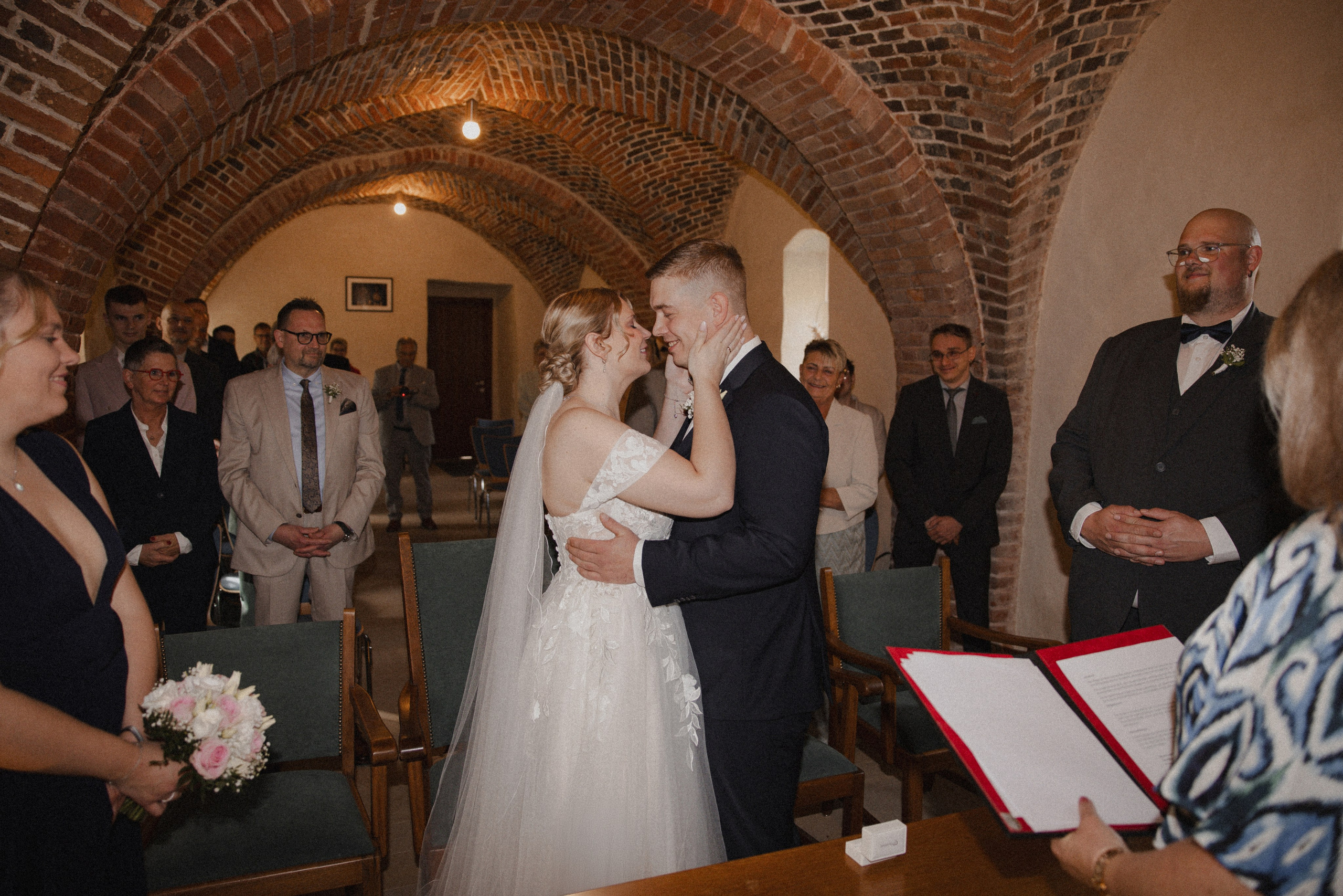 Lorena & Jan l Schloss Sythen. Hochzeitsfotografin Bochum | Halyna Reiche Fotografie NRW