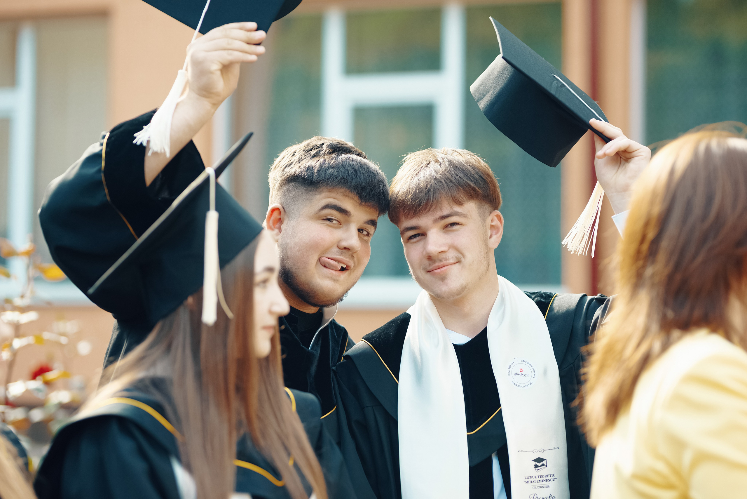 Vipusknoi. Zauglom — креативная продакшн-компания полного цикла