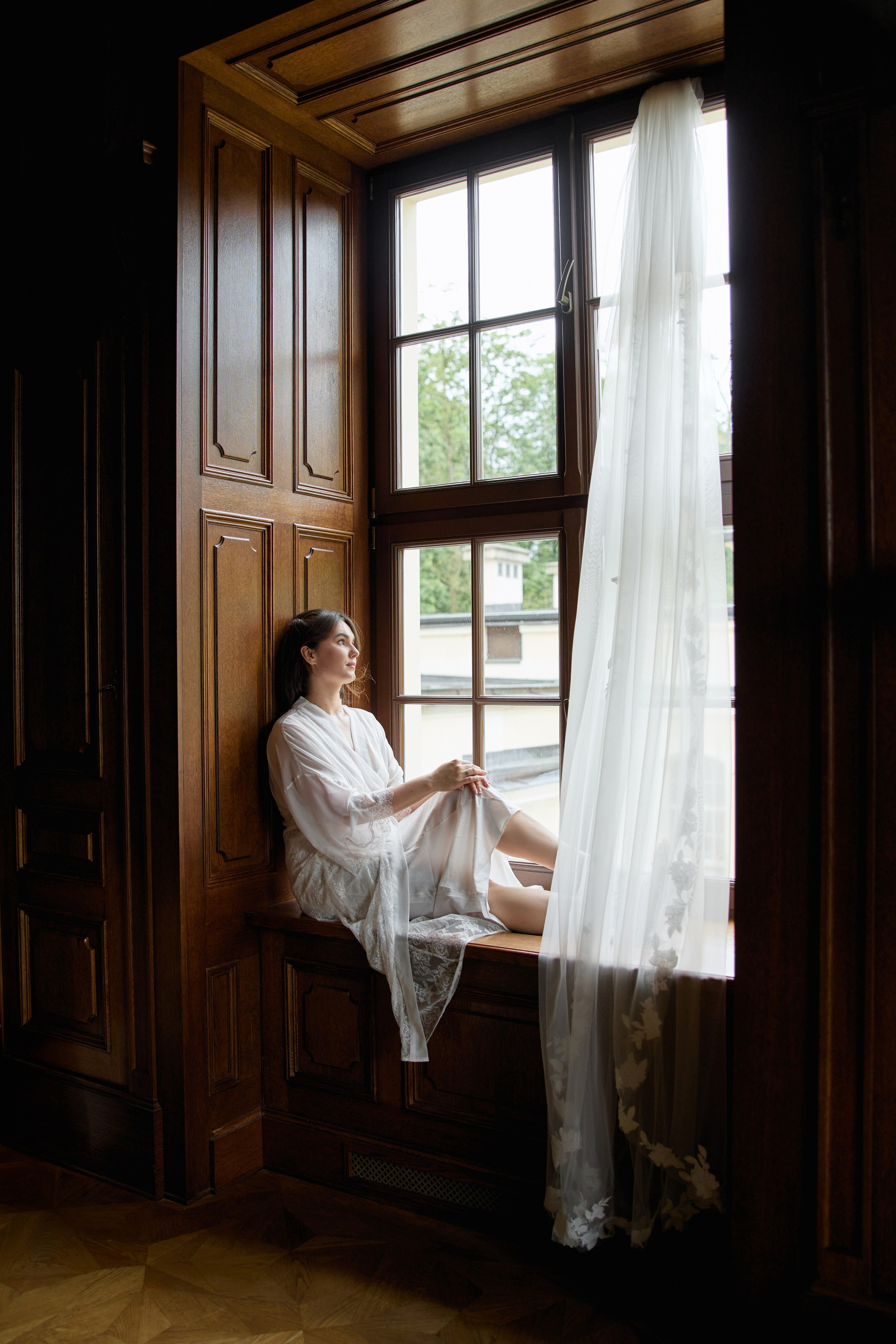 Wiktoria & Kacper. Pałac Goetz. Fotograf ślubny i rodzinny w Krakowie Yana Klymova