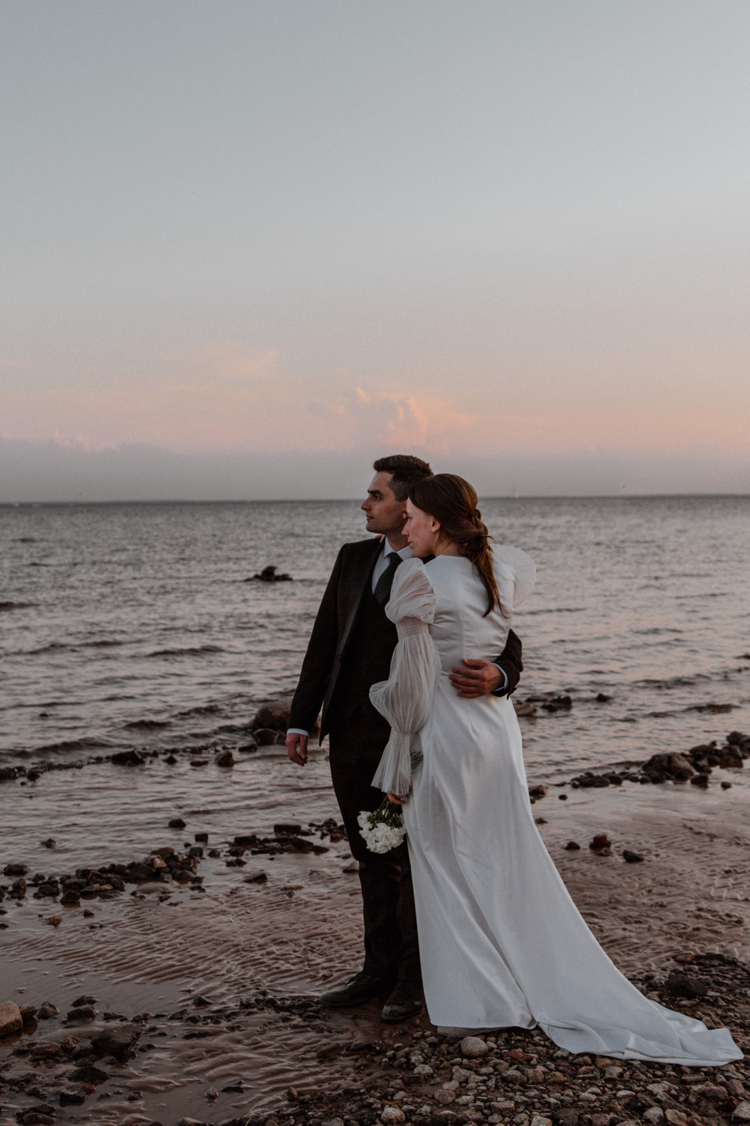 Ndya & Alex. Wedding, family and portrait photographer in Portland