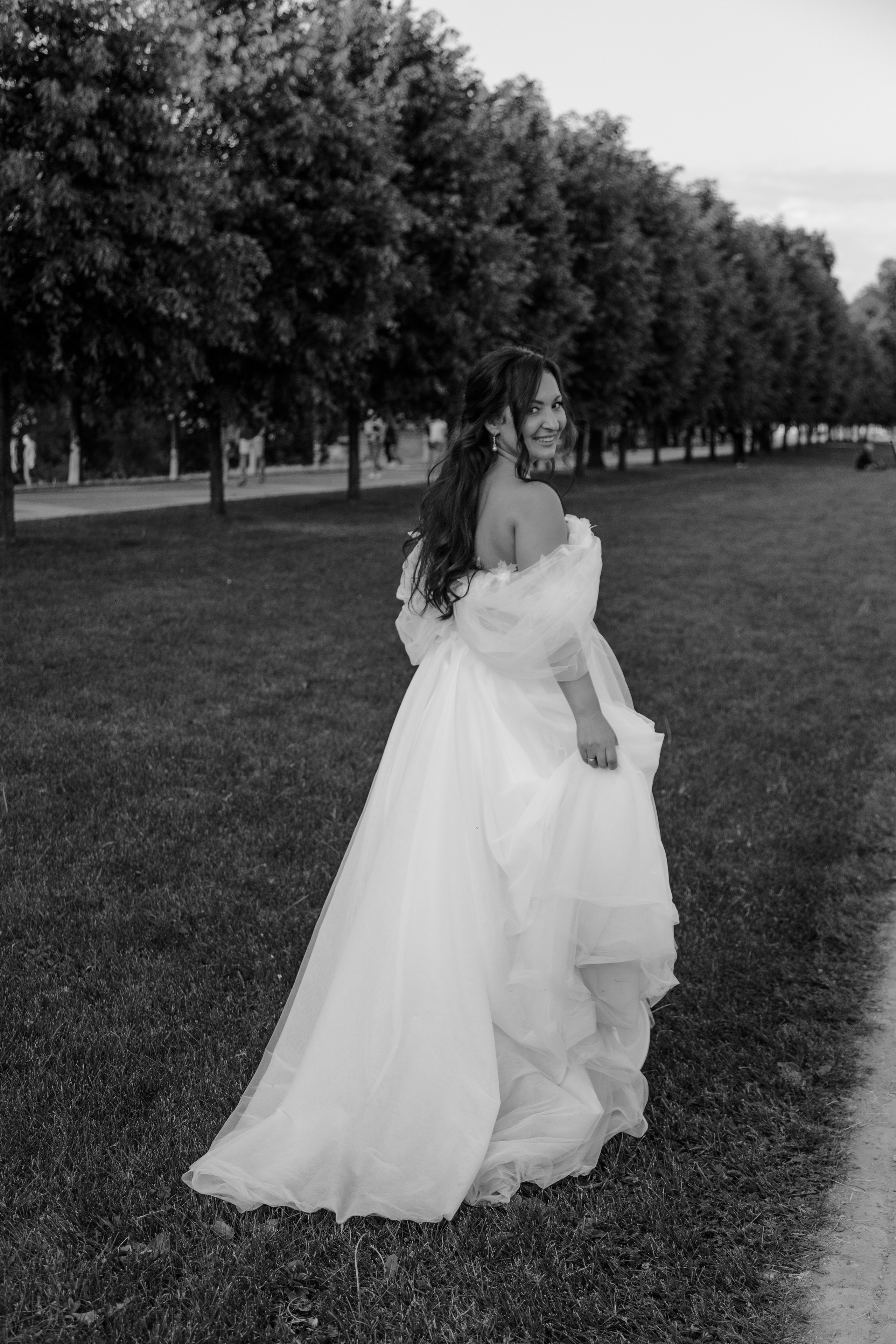 Artem & Yulia. Wedding, family and portrait photographer in Portland