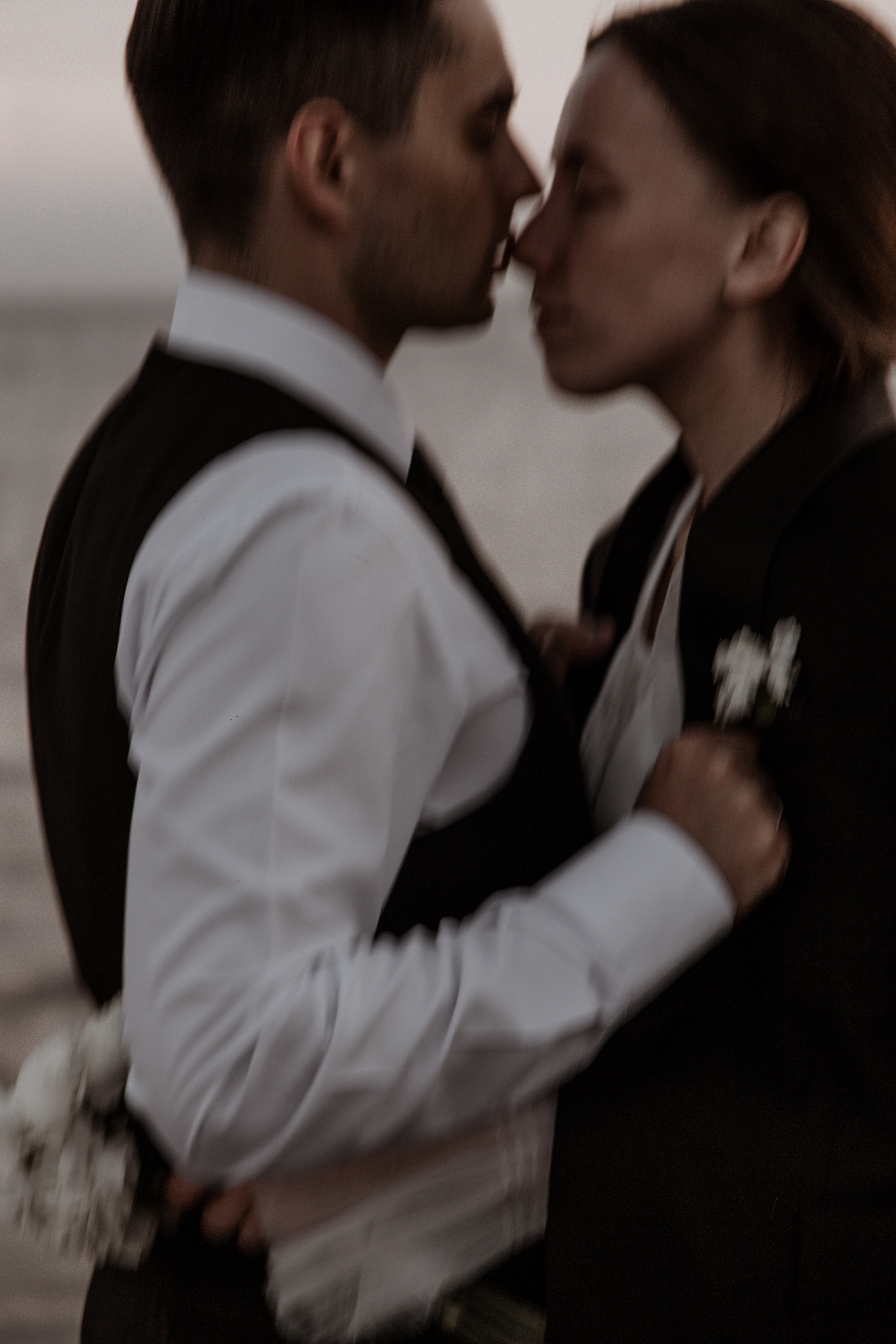 Ndya & Alex. Wedding, family and portrait photographer in Portland