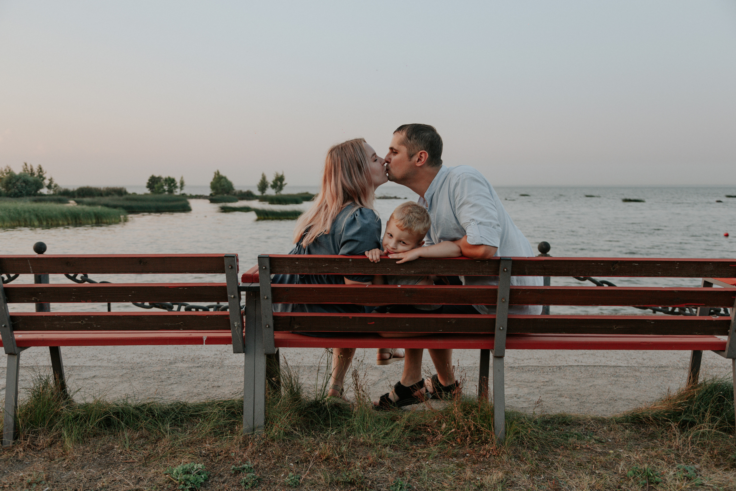 Zhivolup. Wedding, family and portrait photographer in Portland