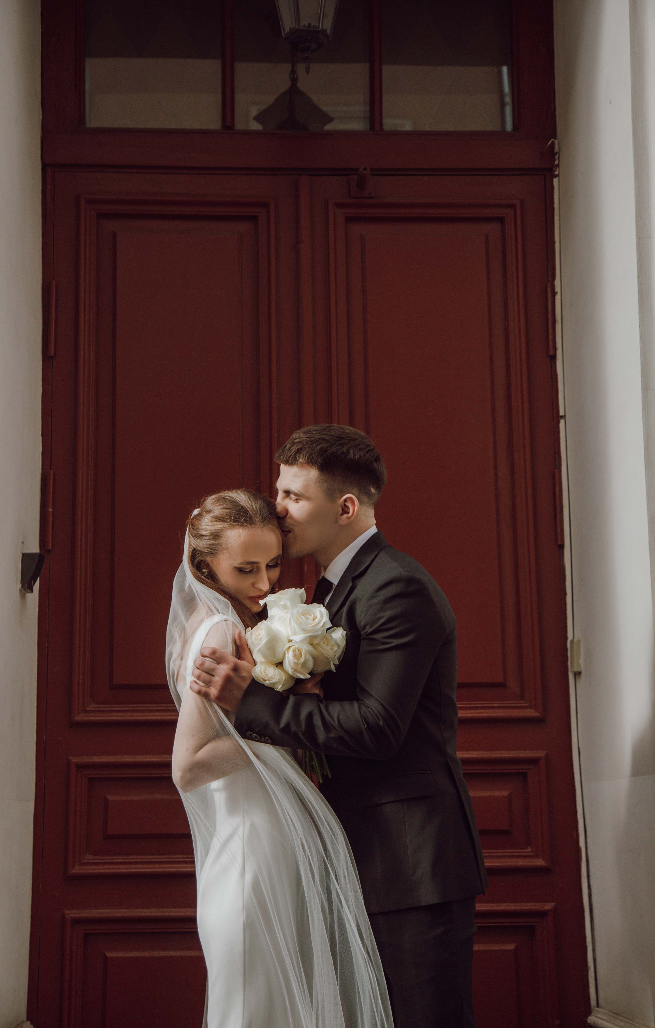 Tima & Inessa. Wedding, family and portrait photographer in Portland