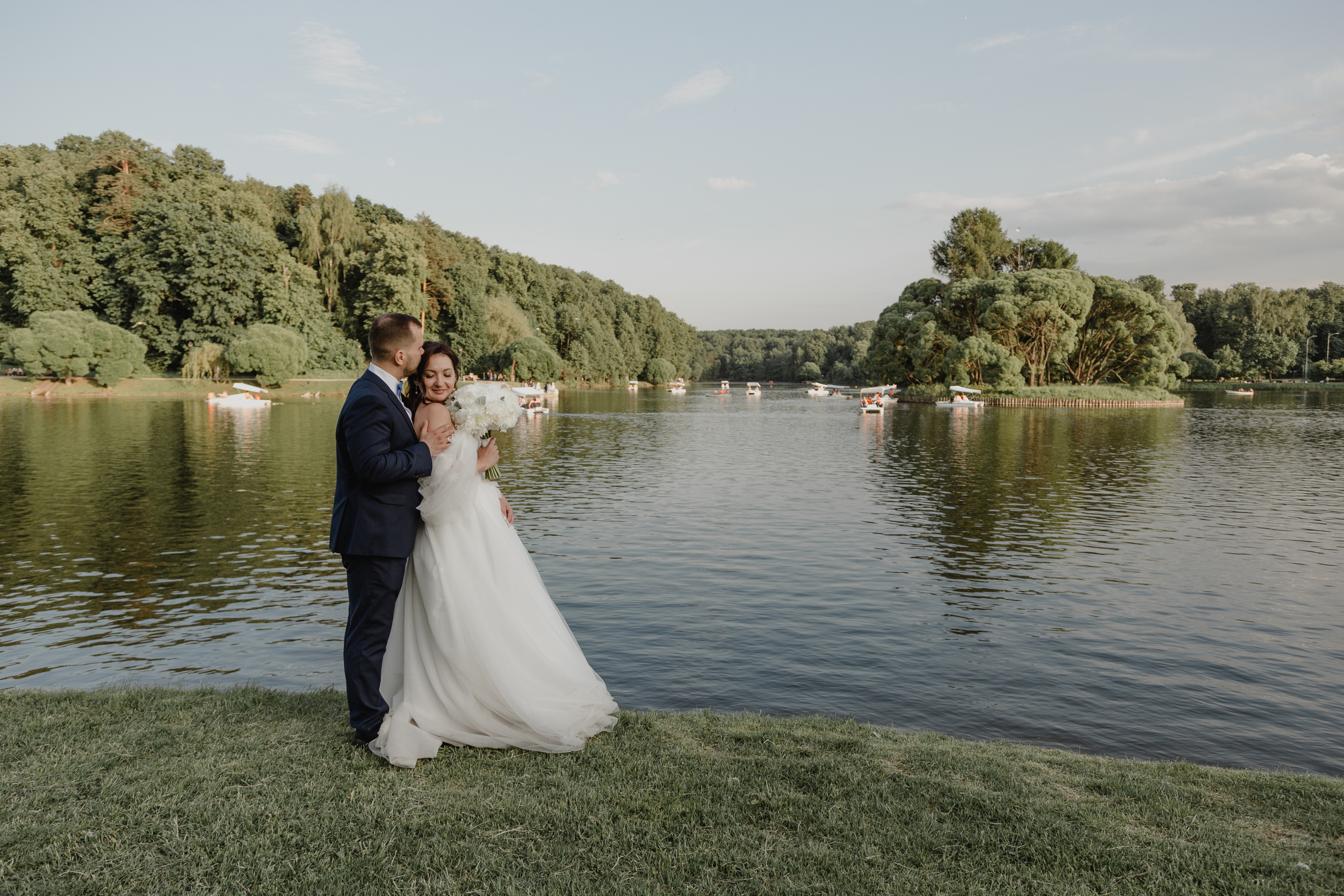 Artem & Yulia. Wedding, family and portrait photographer in Portland
