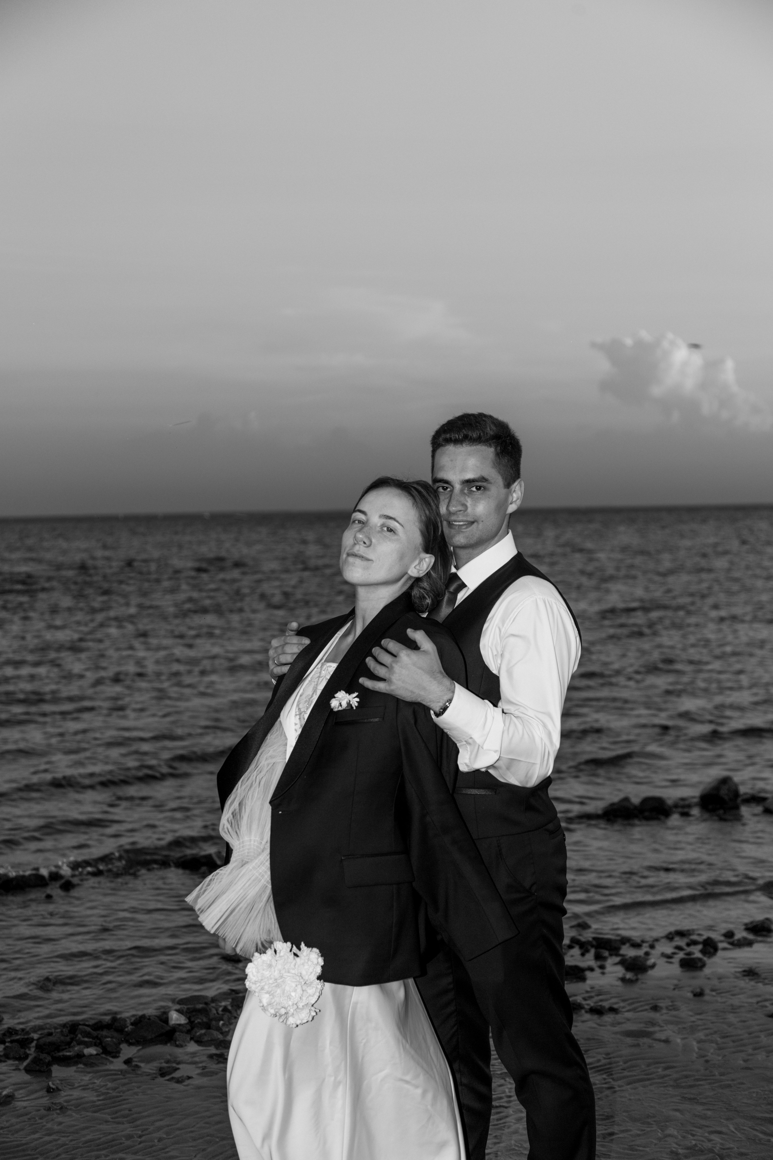 Ndya & Alex. Wedding, family and portrait photographer in Portland