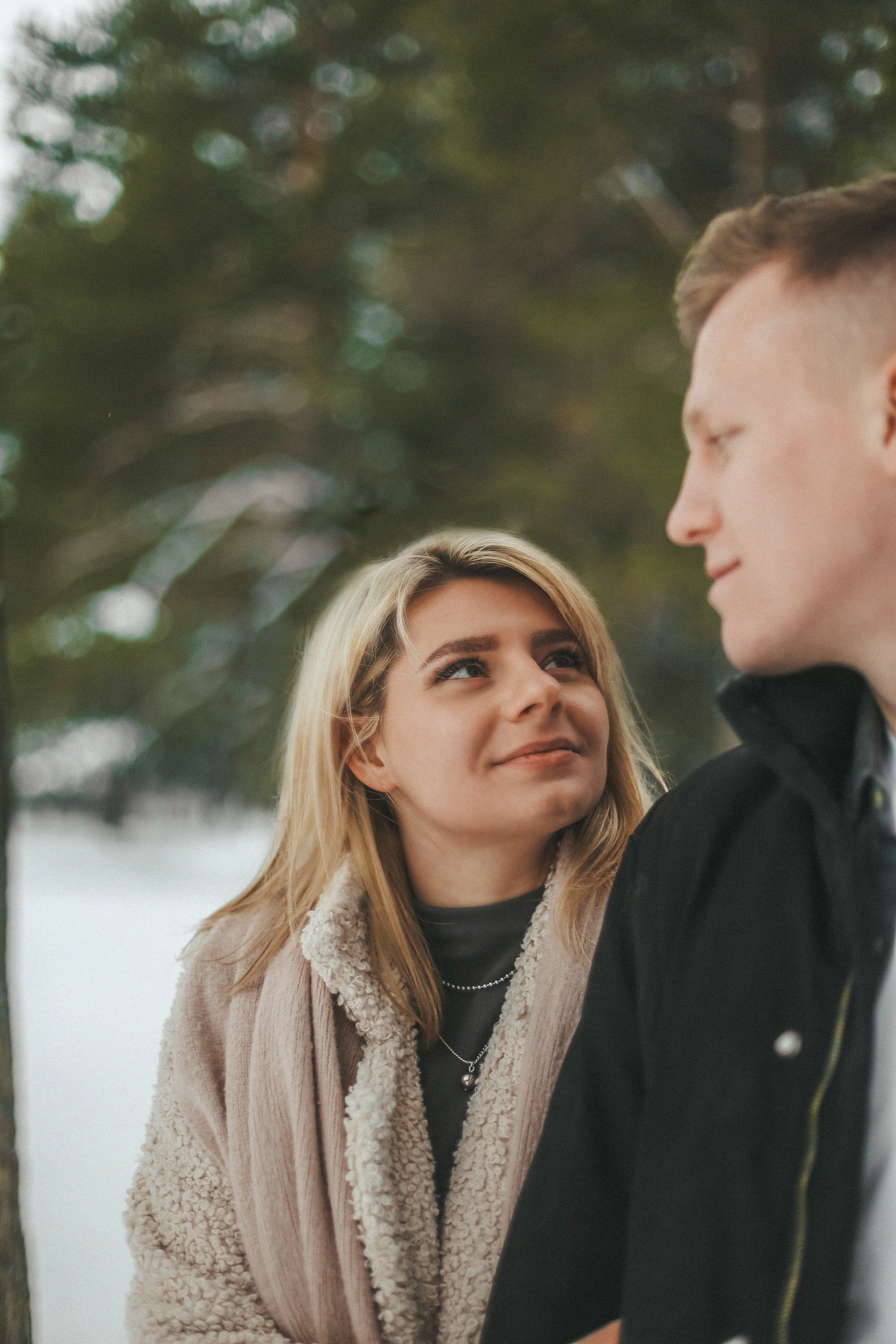 Winter. Wedding, family and portrait photographer in Portland