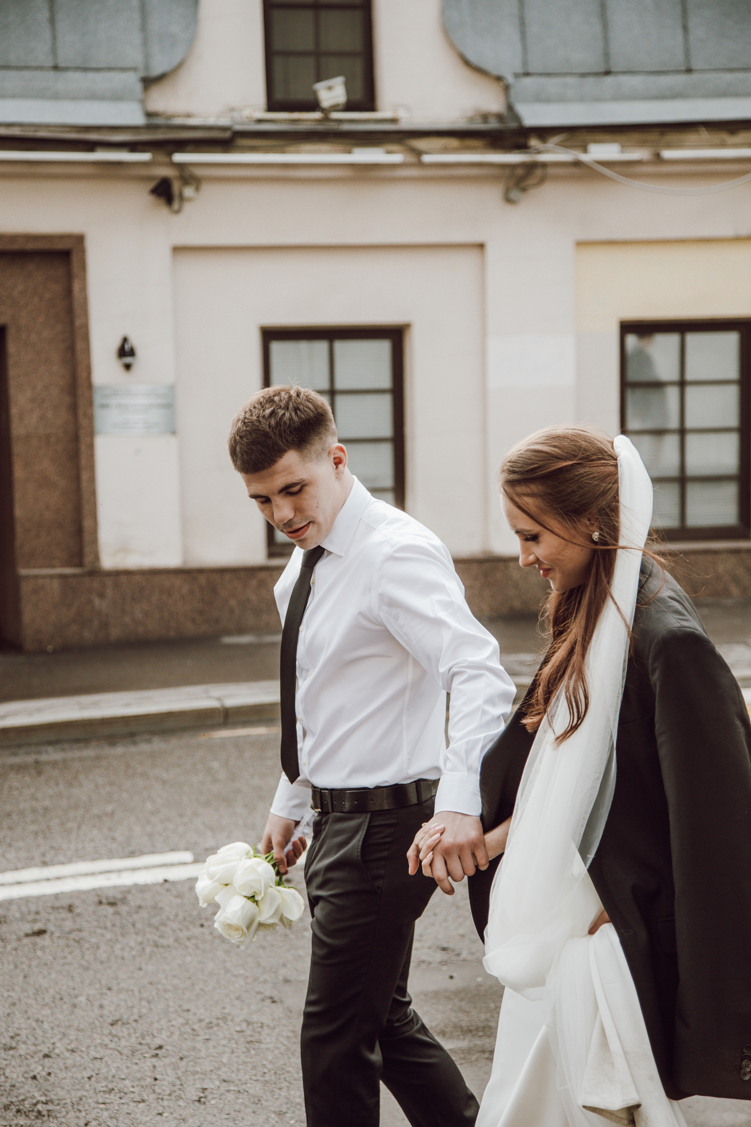 Tima & Inessa. Wedding, family and portrait photographer in Portland