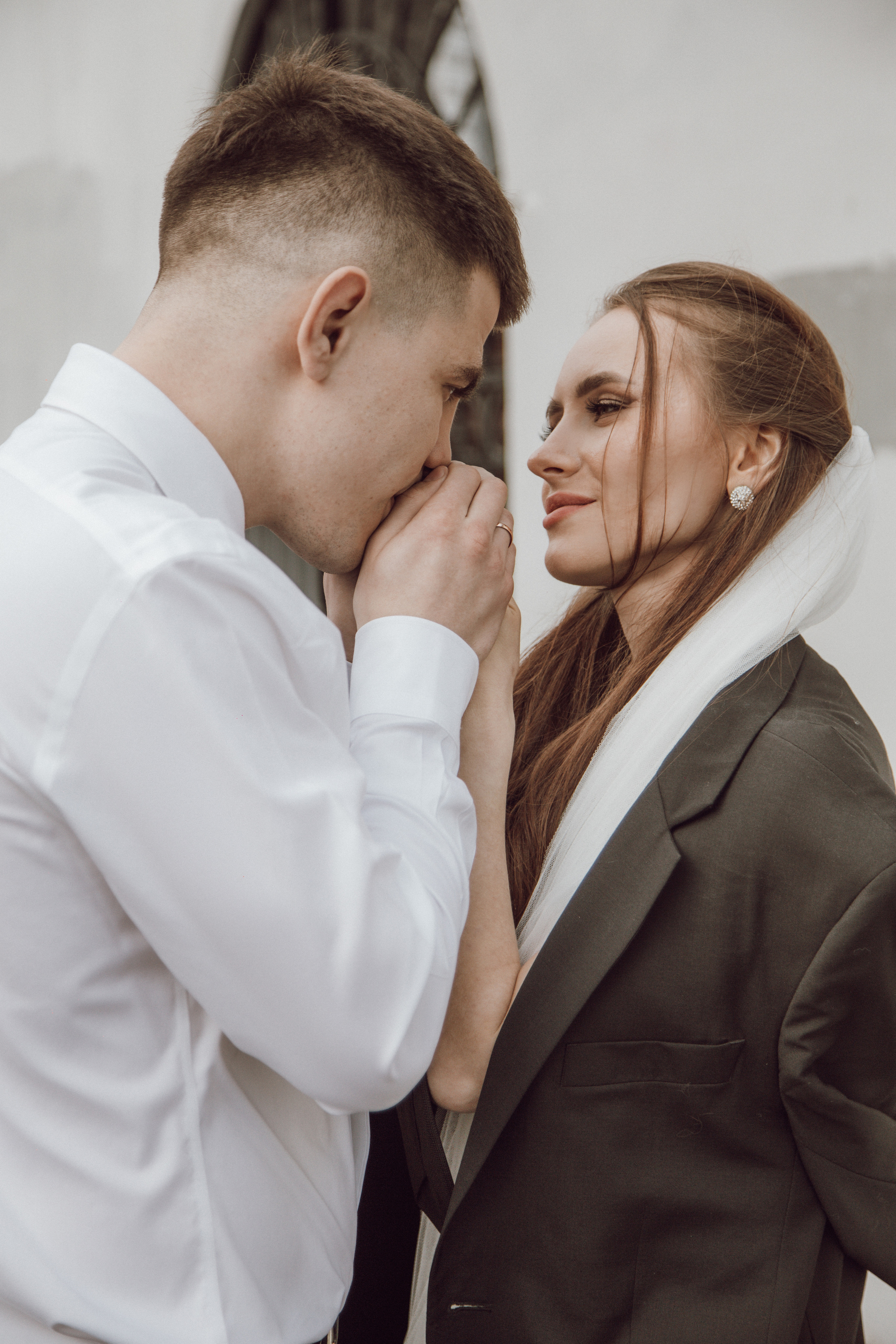 Tima & Inessa. Wedding, family and portrait photographer in Portland