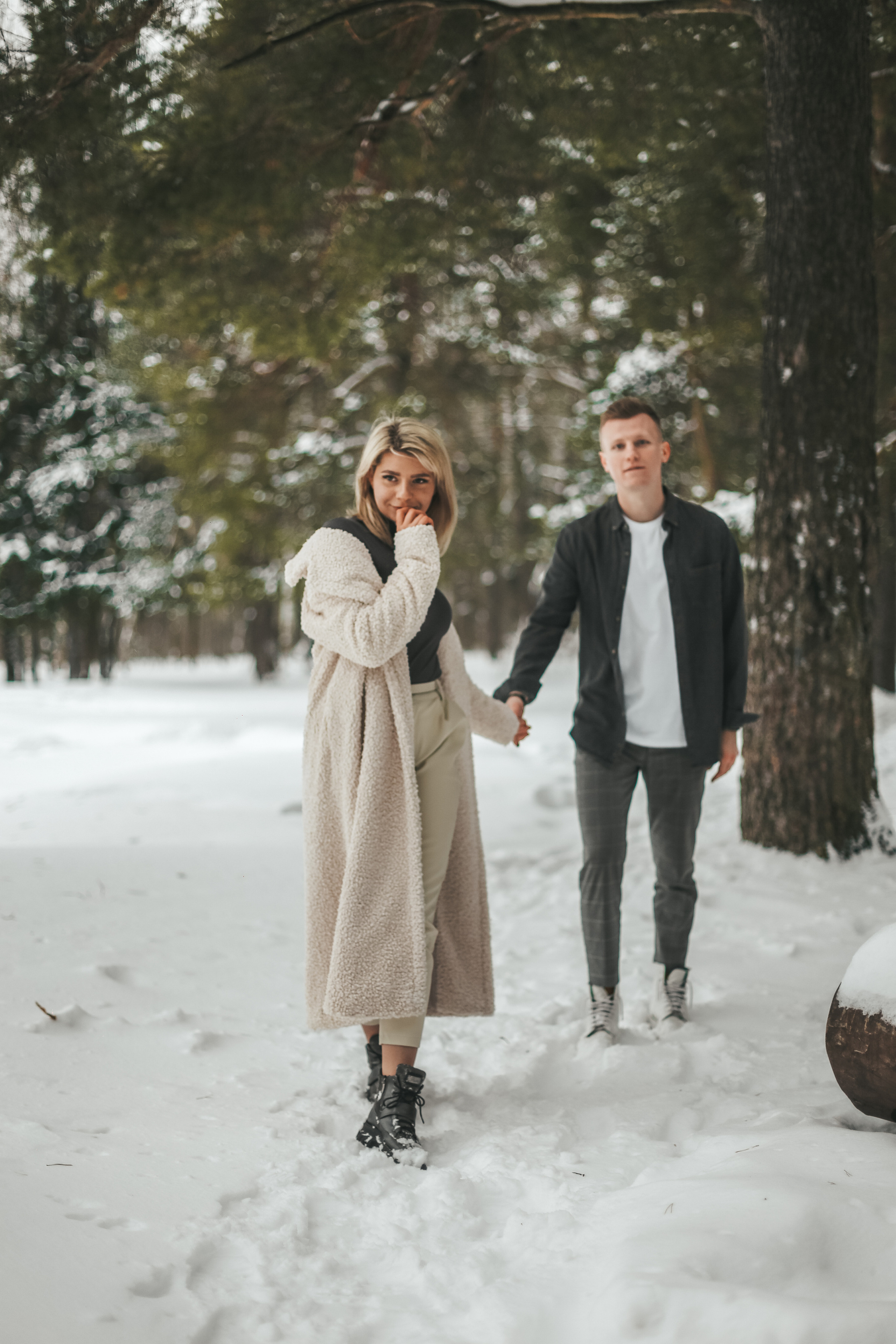 Winter. Wedding, family and portrait photographer in Portland