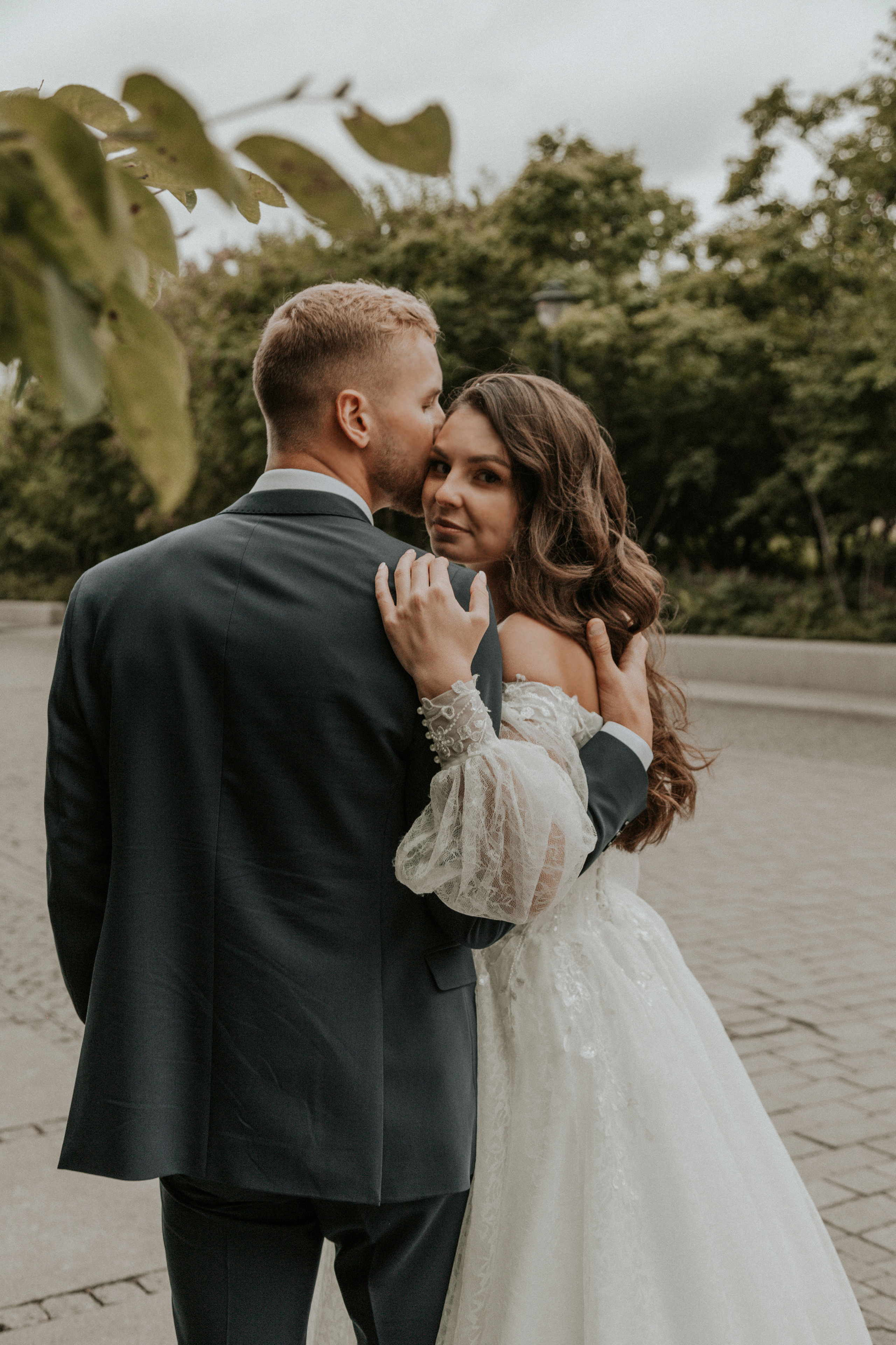 Evgeny & Karina. Wedding, family and portrait photographer in Portland