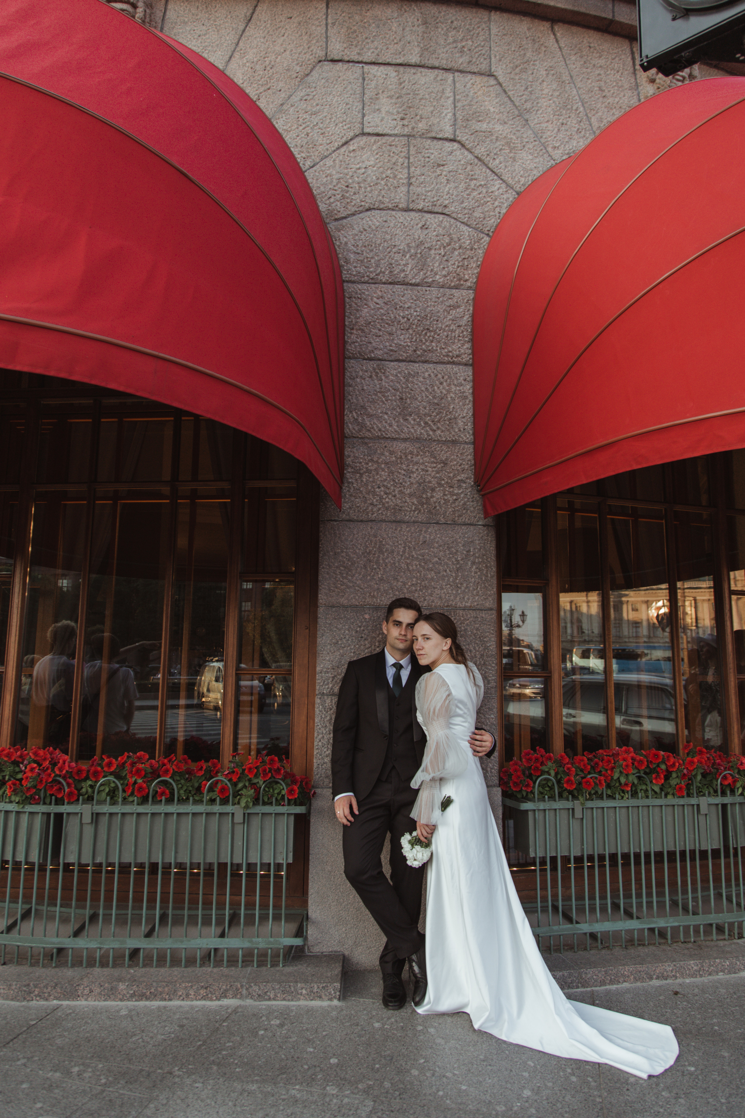 Ndya & Alex. Wedding, family and portrait photographer in Portland