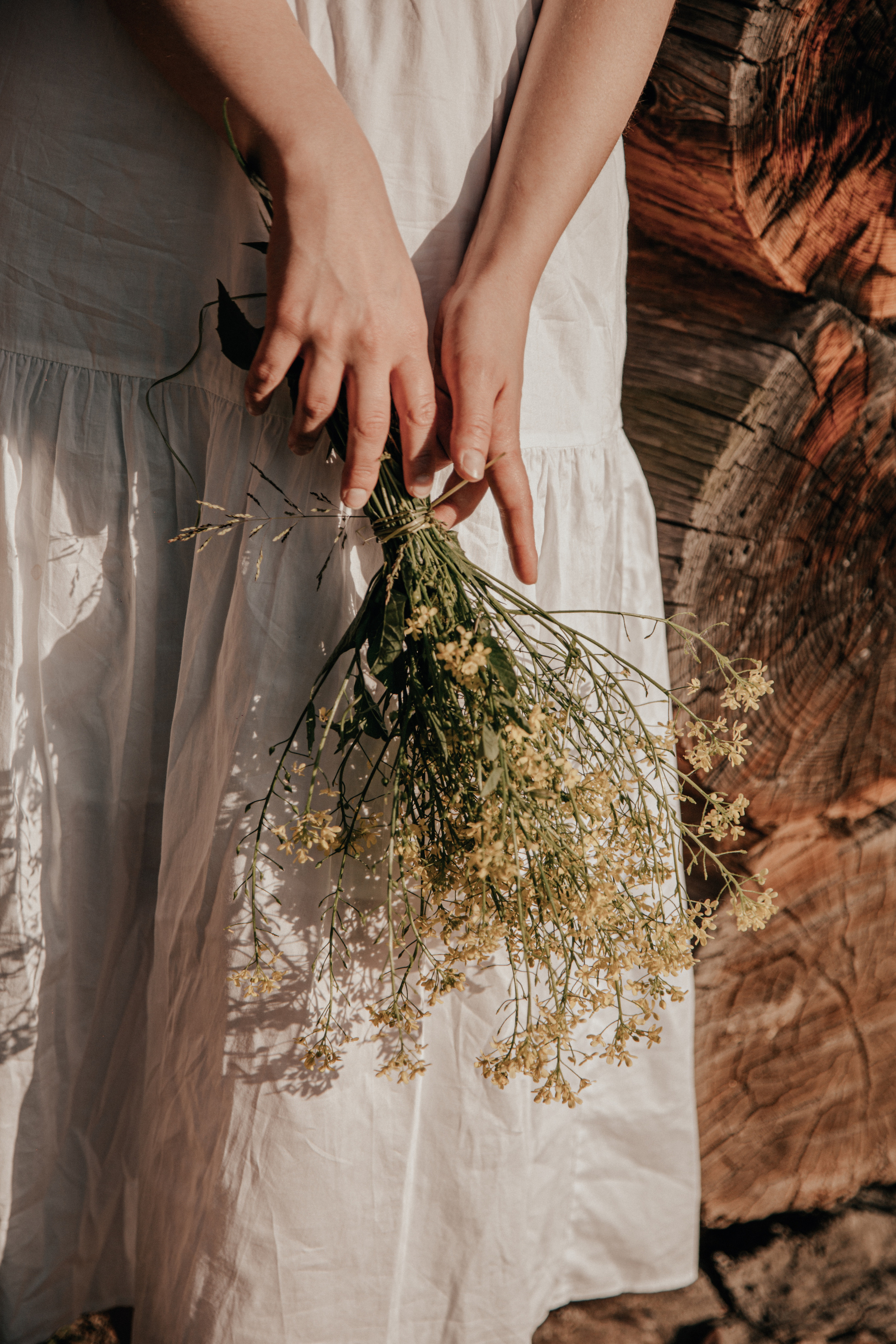 Sasha. Wedding, family and portrait photographer in Portland