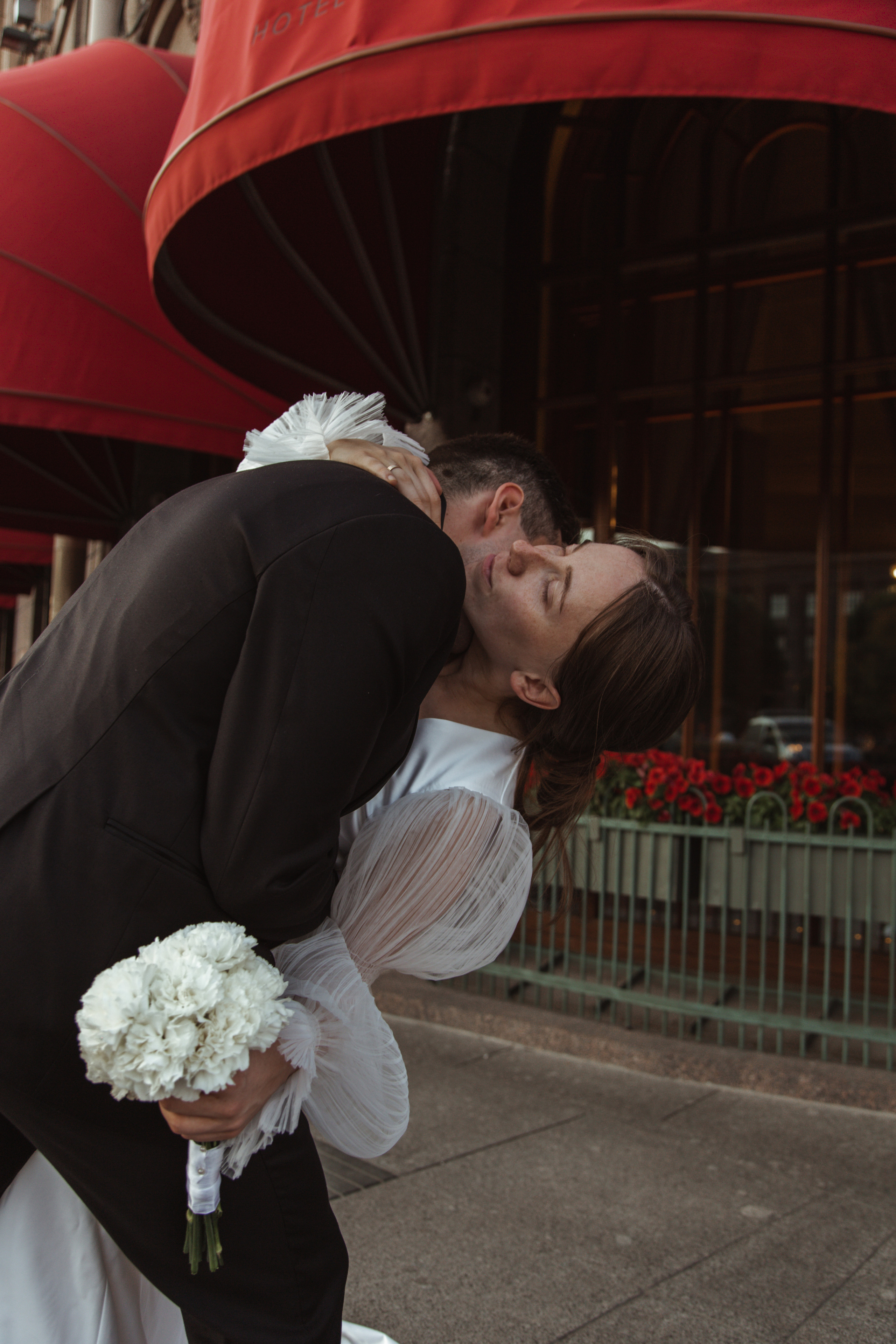 Ndya & Alex. Wedding, family and portrait photographer in Portland