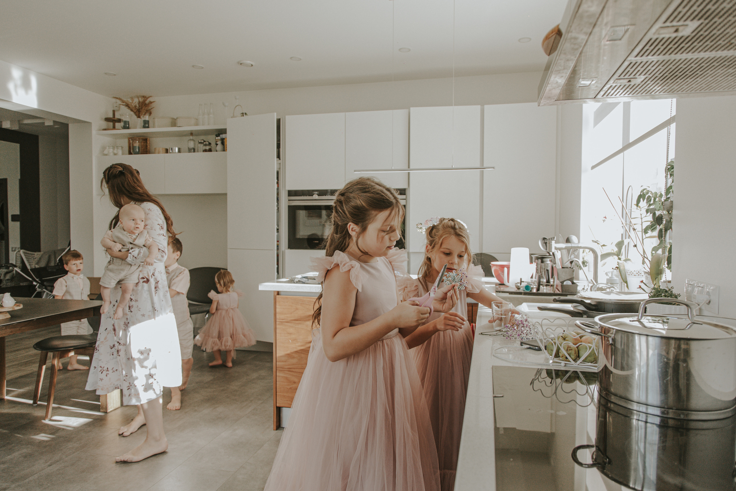 Kryachovs. Wedding, family and portrait photographer in Portland