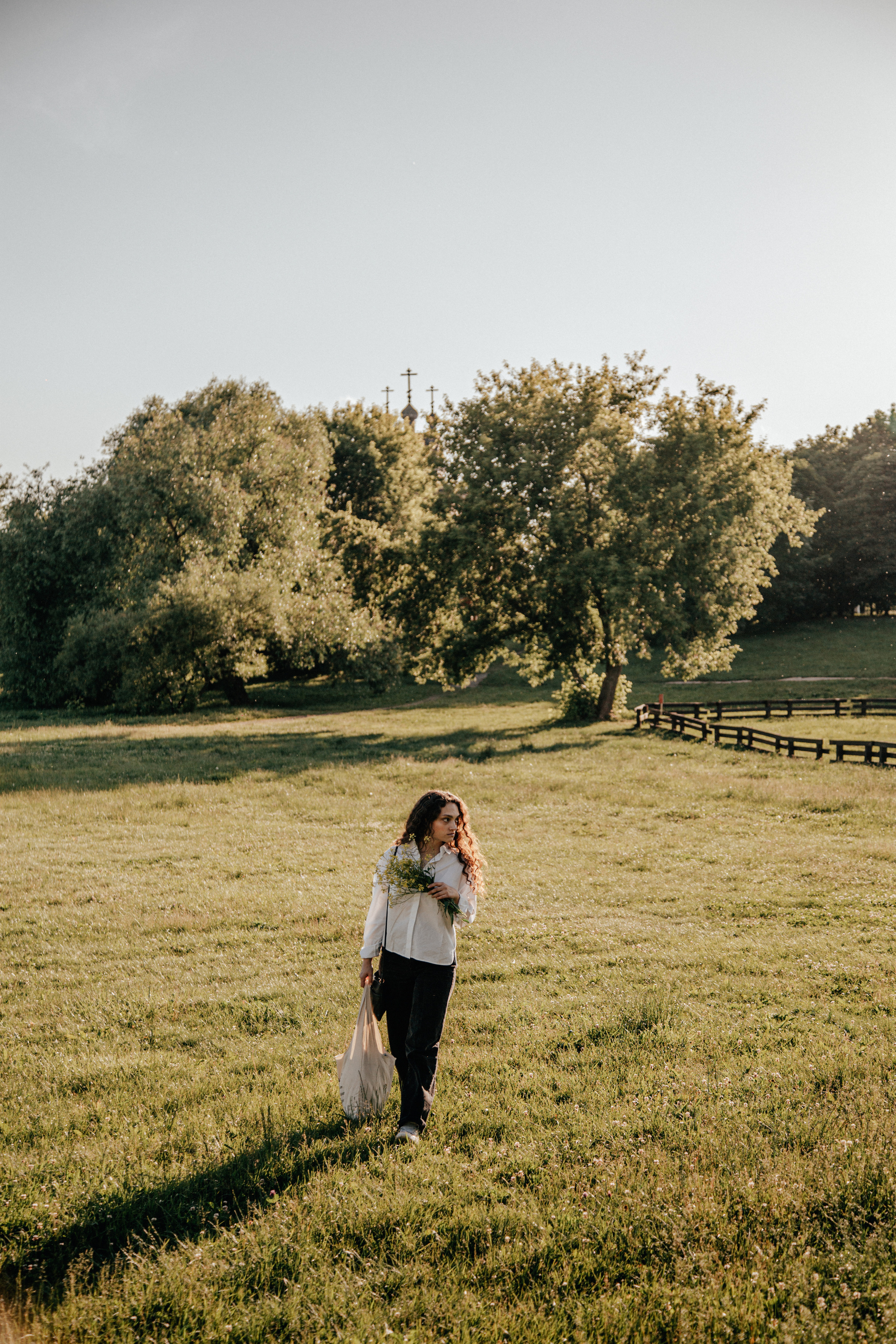 Sasha. Wedding, family and portrait photographer in Portland